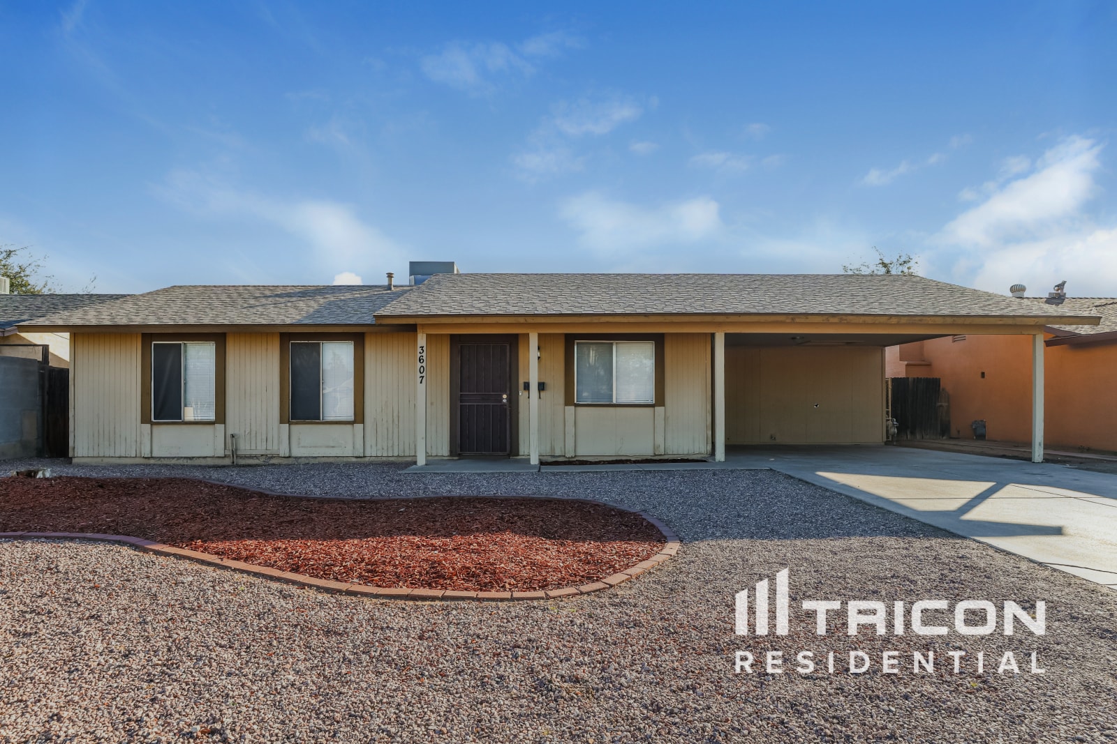 3607 N 87th Avenue Phoenix AZ