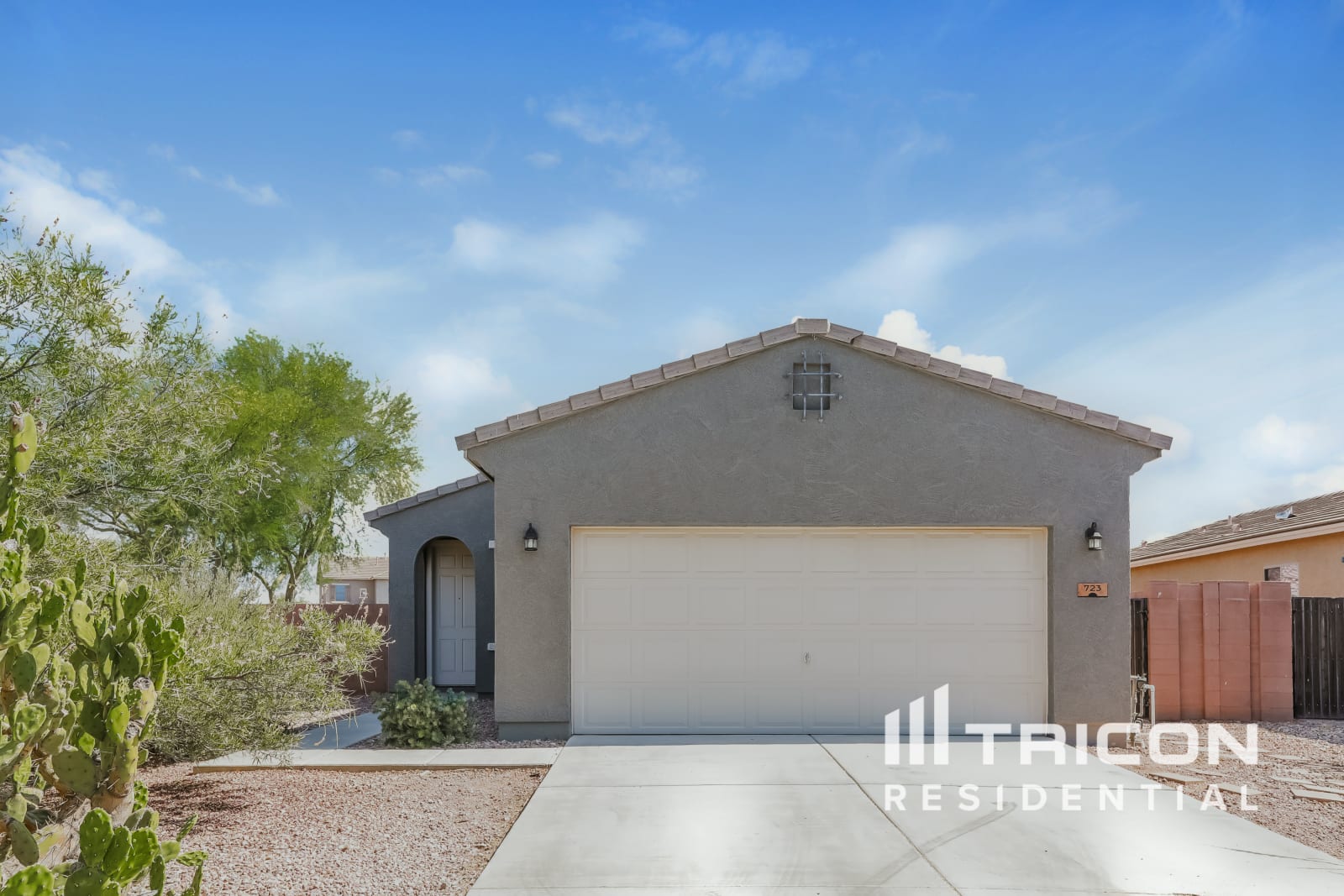 723 W Dana Drive San Tan Valley AZ