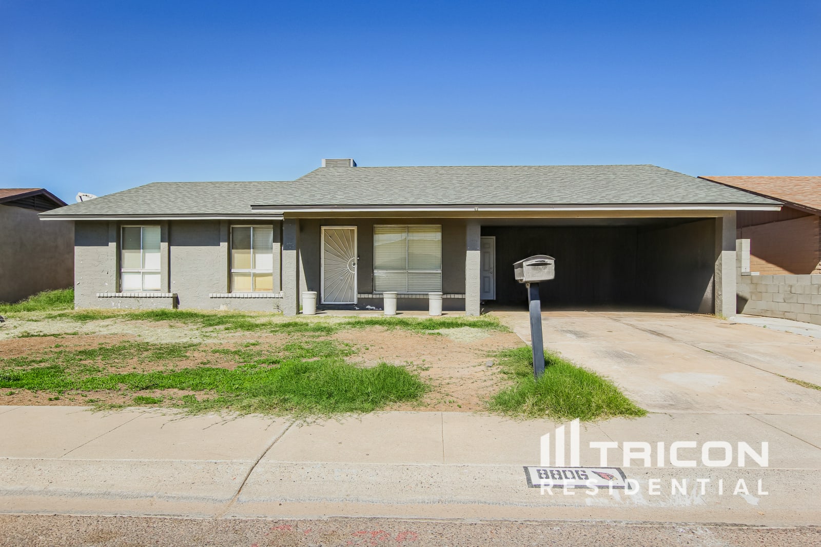 8806 W Pinchot Avenue Phoenix AZ