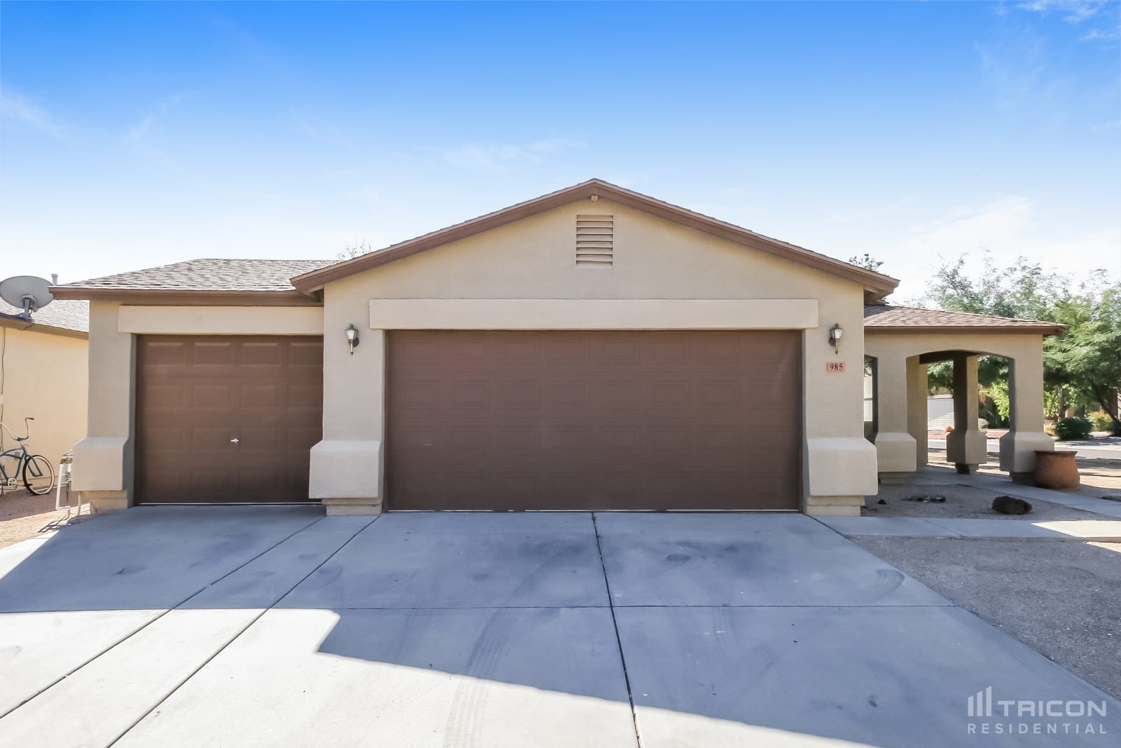 985 E Silktassel Trail San Tan Valley AZ