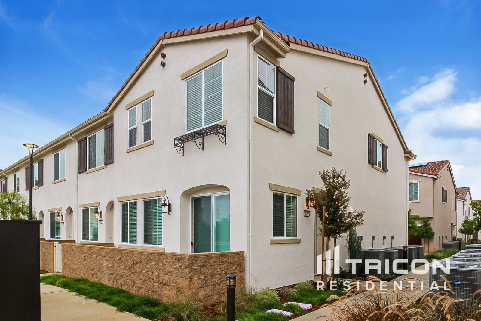 10493 Viva Court Elk Grove CA