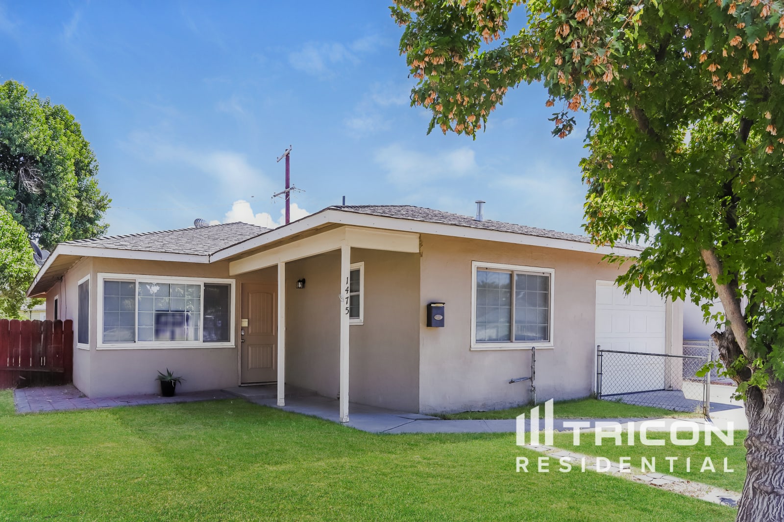 1475 Knights Row Yuba City CA