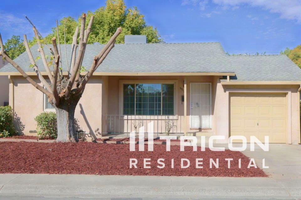 5812 Laurine Way Sacramento CA