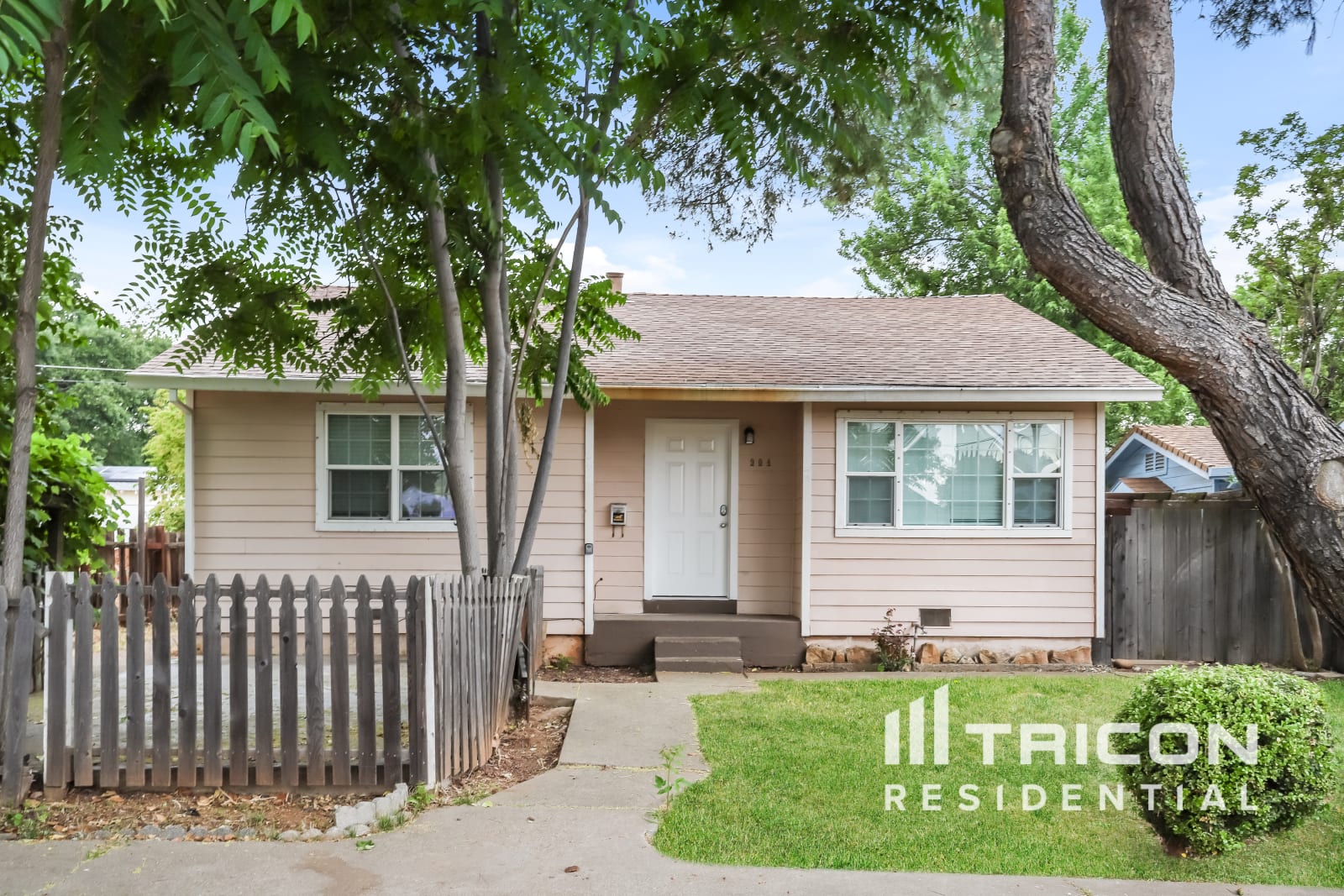 904 Bidwell Street Folsom CA
