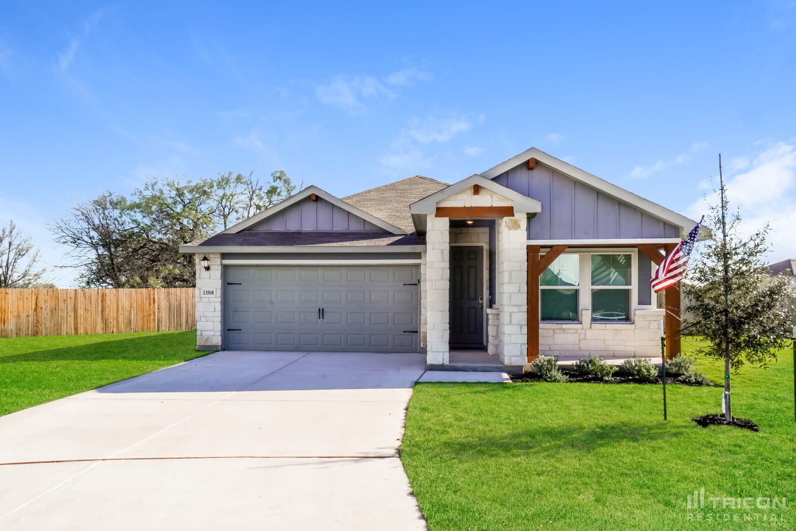 13508 Paxton Boulevard Saint Hedwig TX