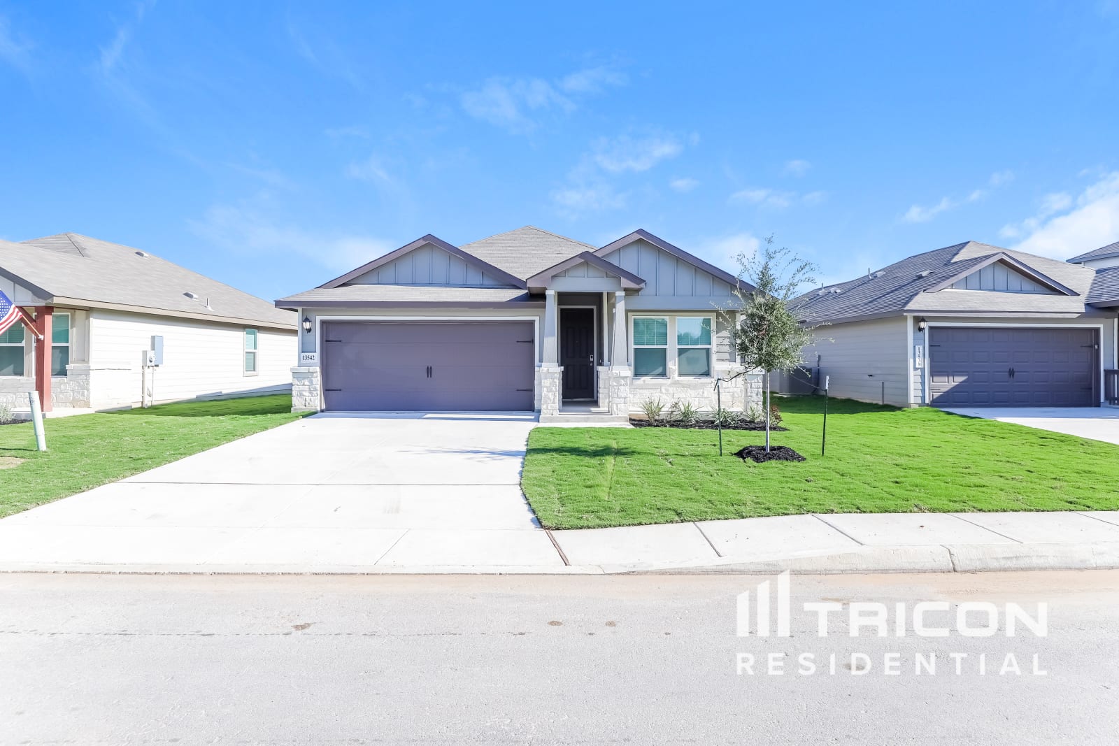 13542 Paxton Boulevard Saint Hedwig TX