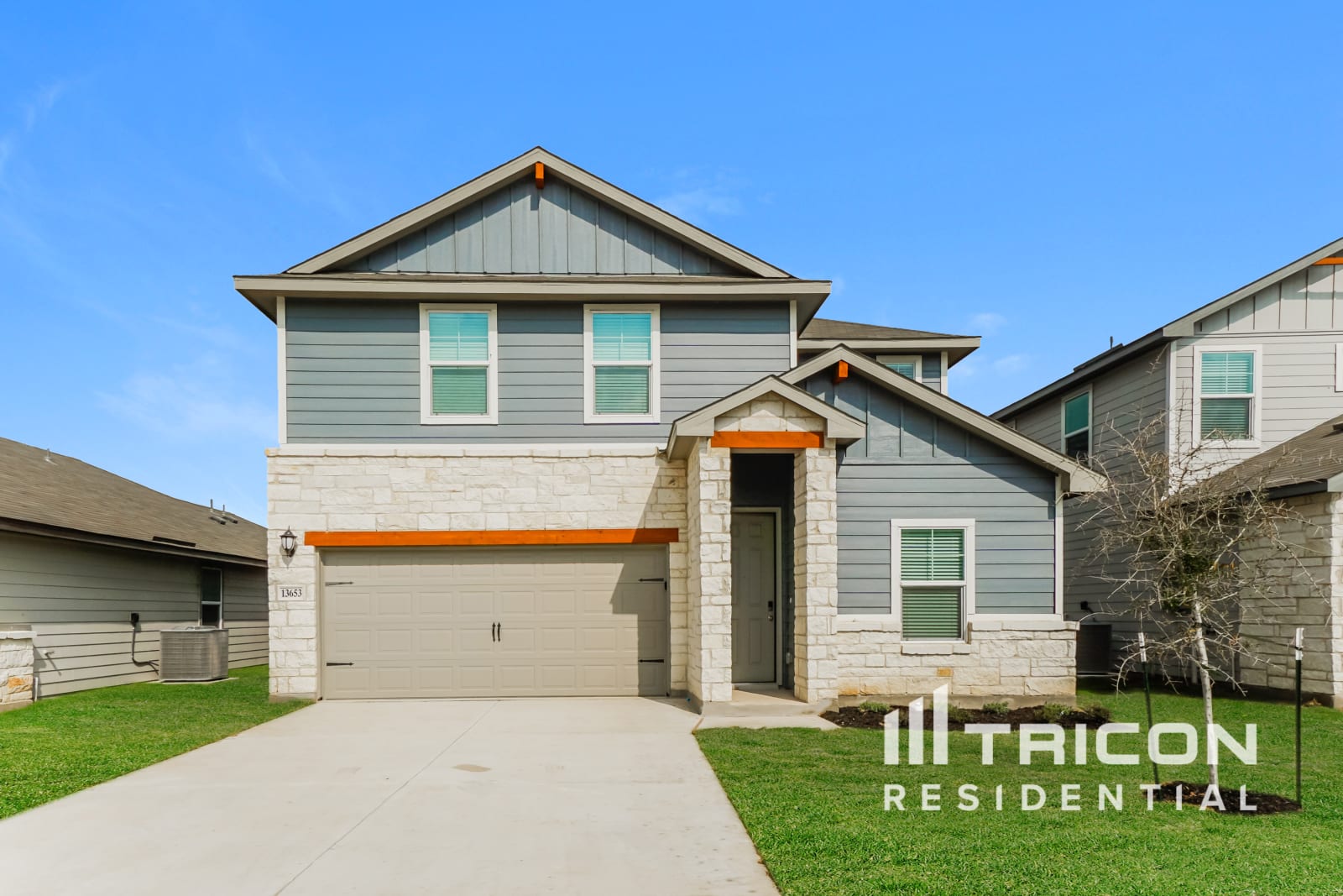 13653 Paxton Boulevard St. Hedwig TX