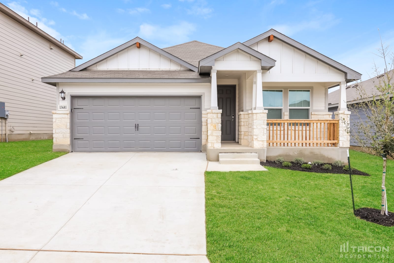 13681 Paxton Boulevard St. Hedwig TX