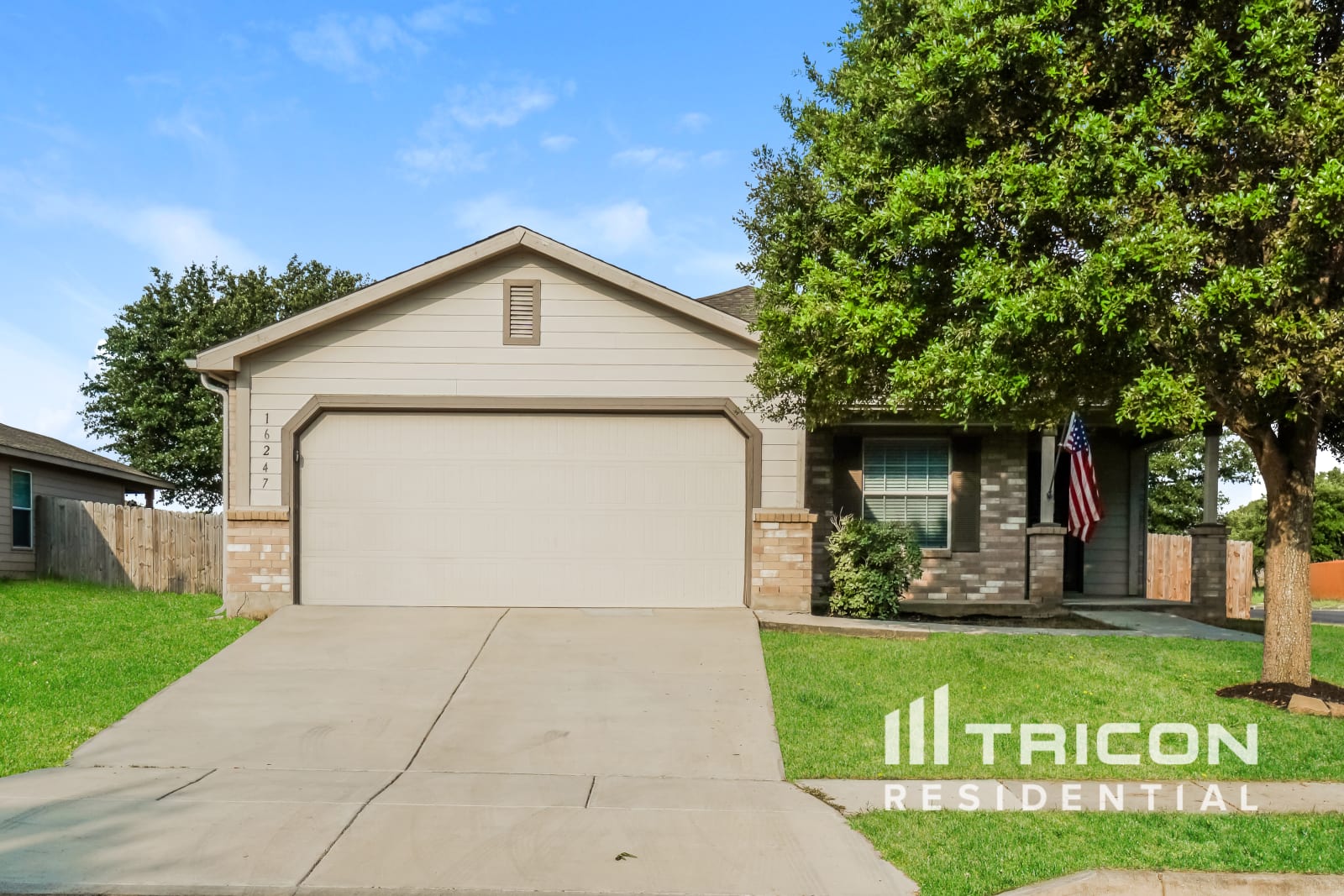 16247 Kentucky Ridge Selma TX