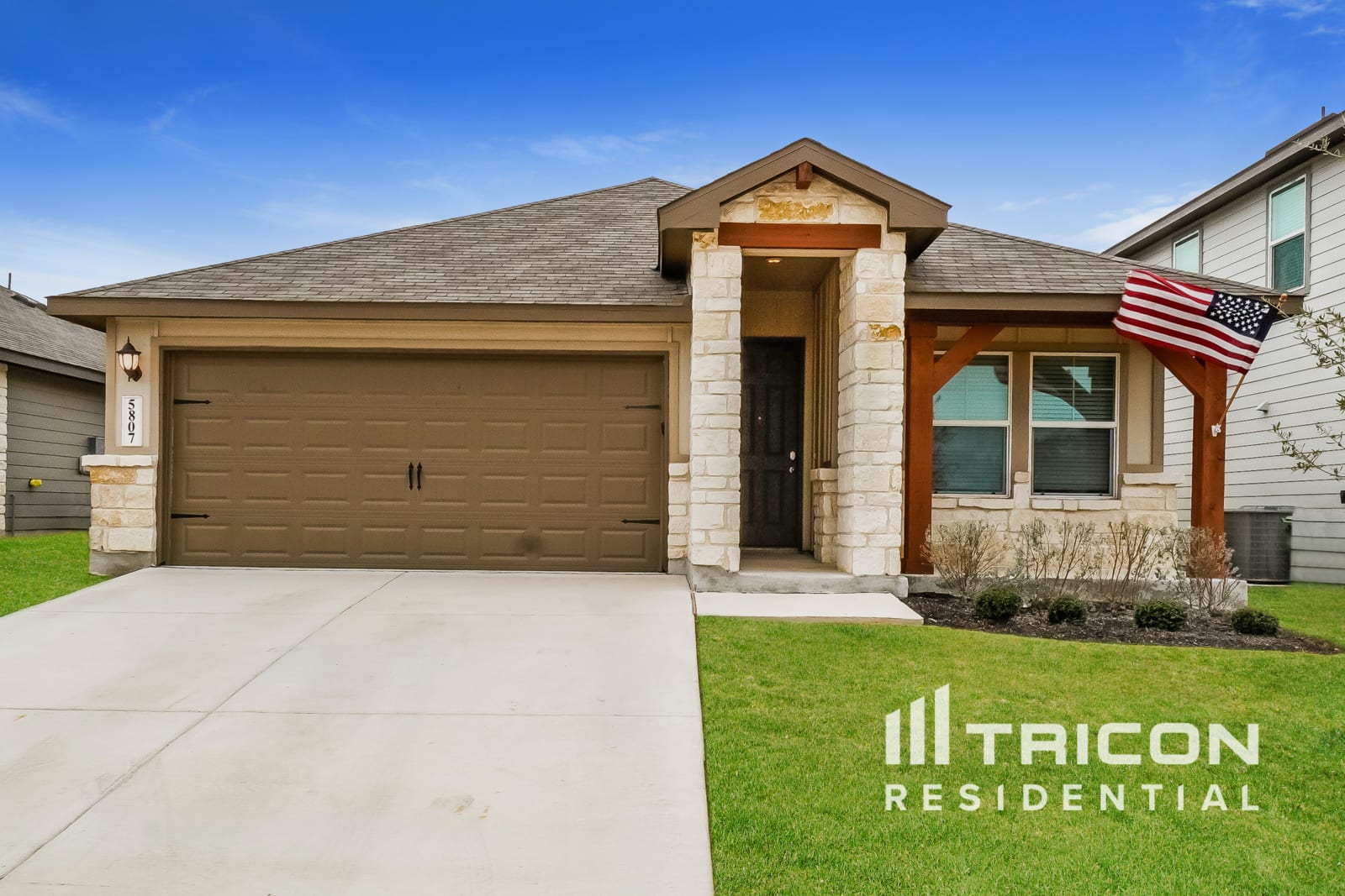 5807 Noah Place Saint Hedwig TX