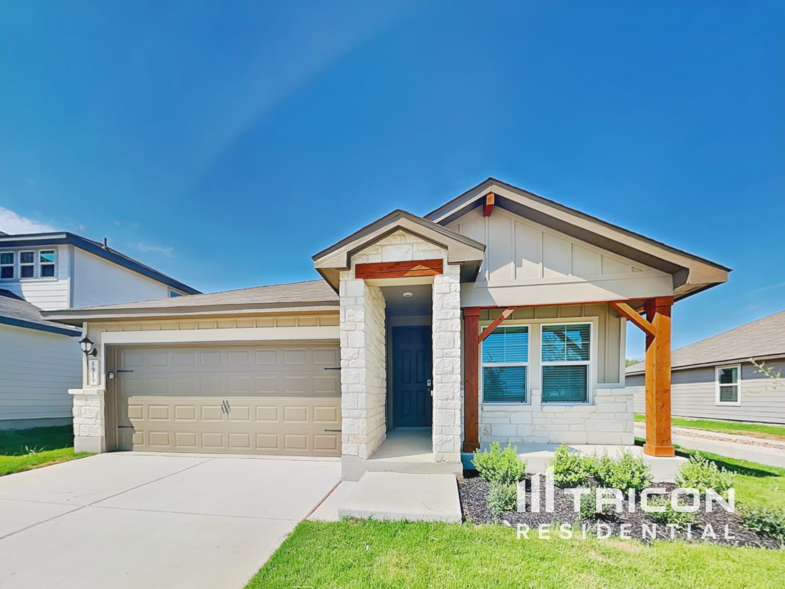 5919 Noah Place Saint Hedwig TX