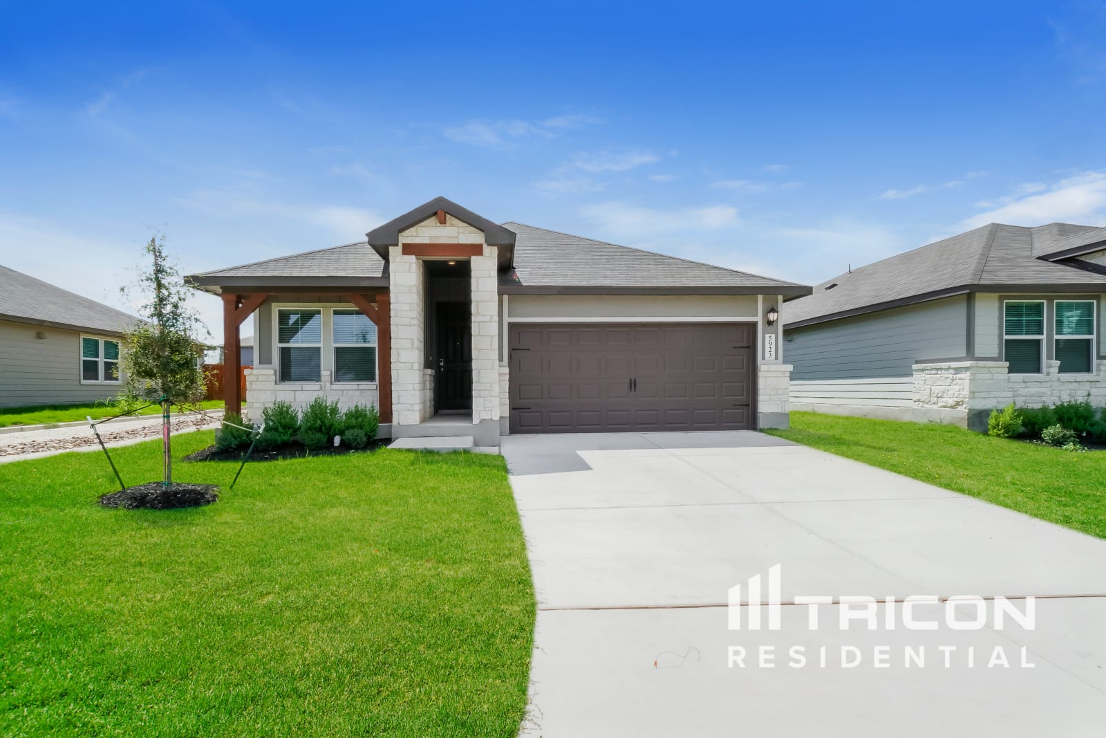 5923 Noah Place Saint Hedwig TX