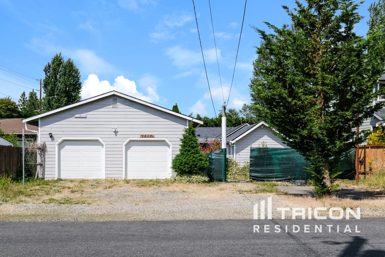 9824 F Street E Tacoma WA