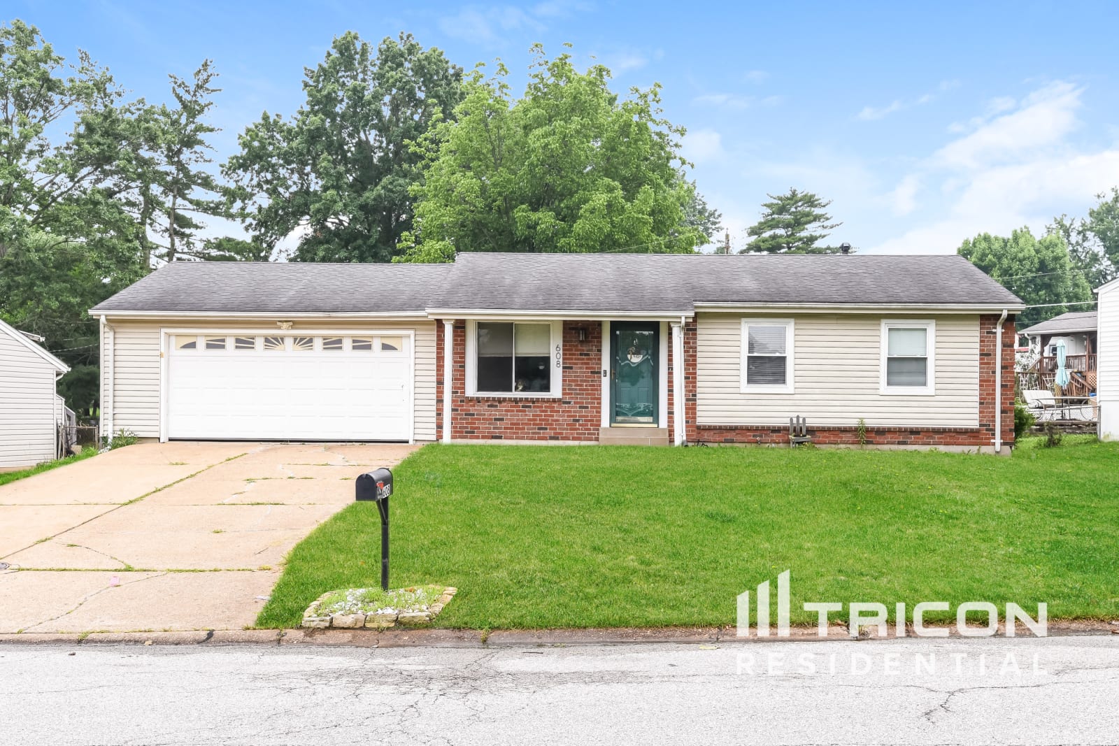 608 Mount Vernon Arnold MO