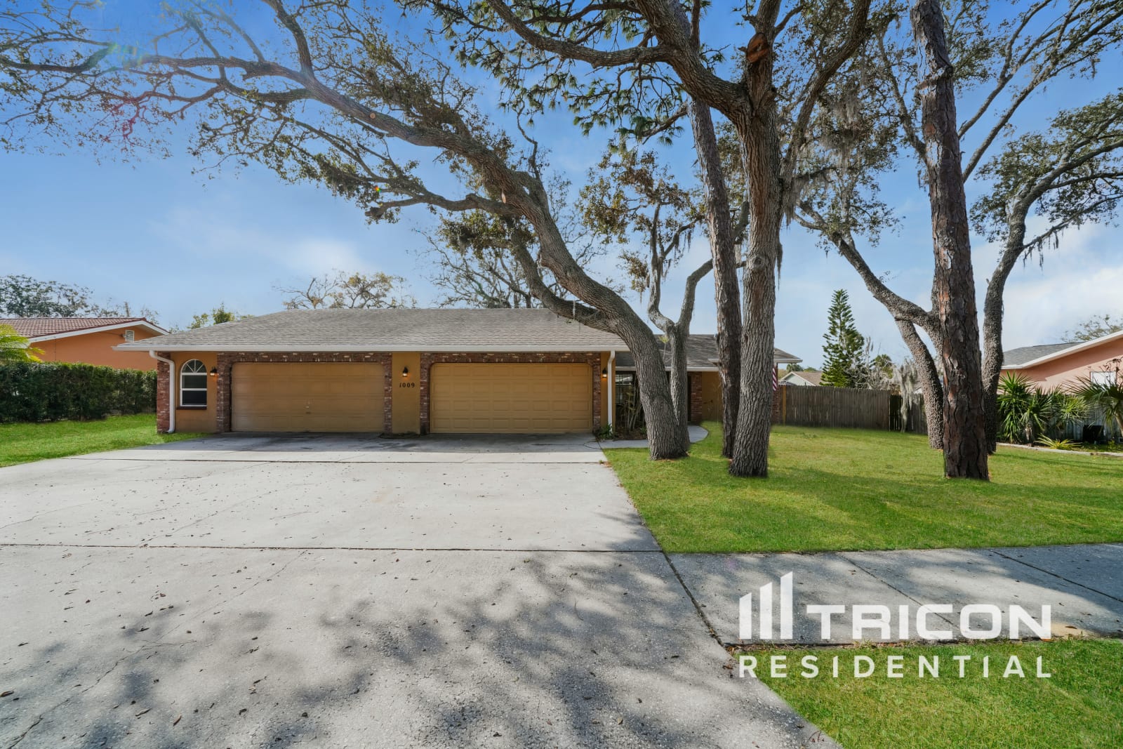 1009 Jamaica Way Tarpon Springs FL