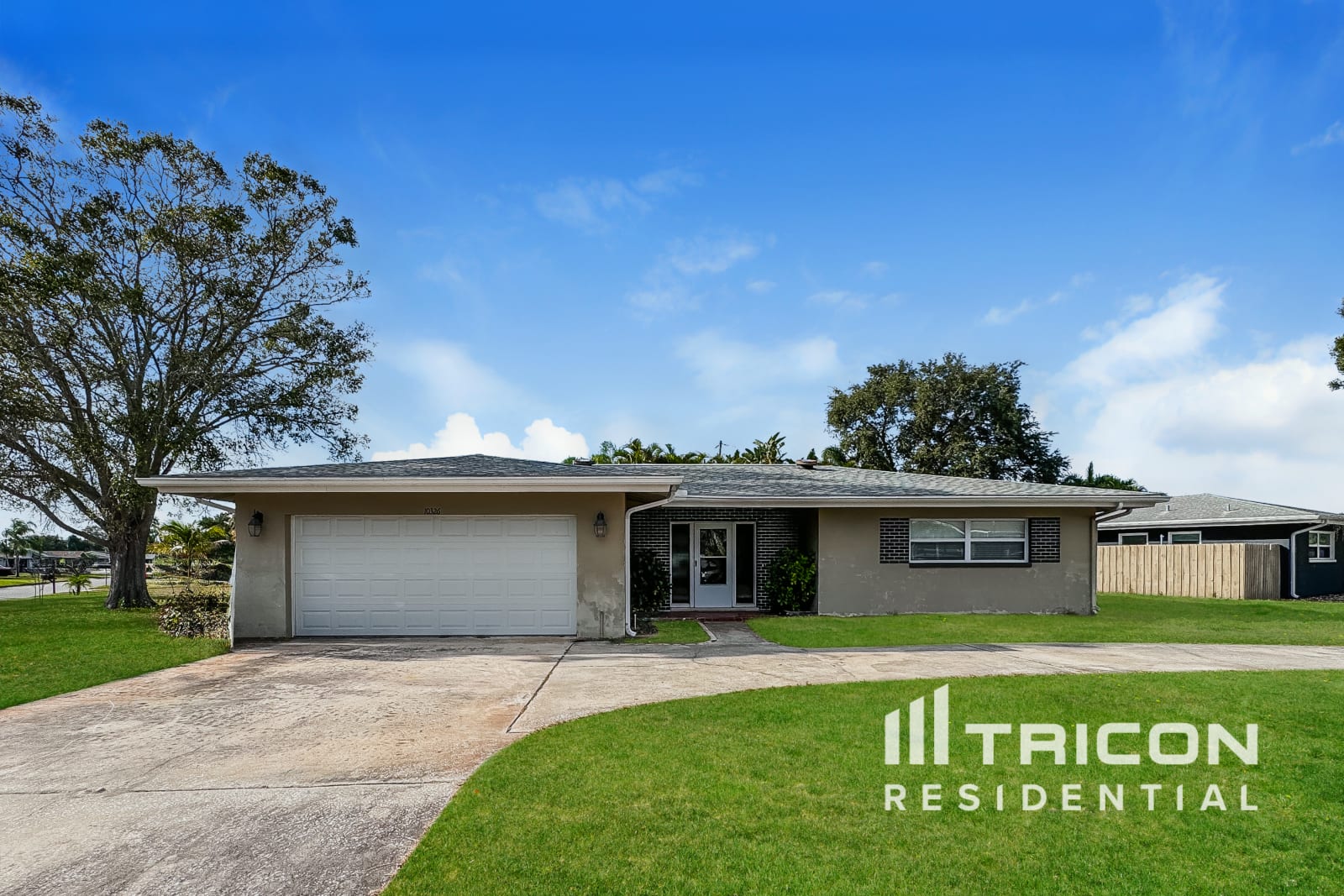 10326 Hetrick Circle East Largo FL