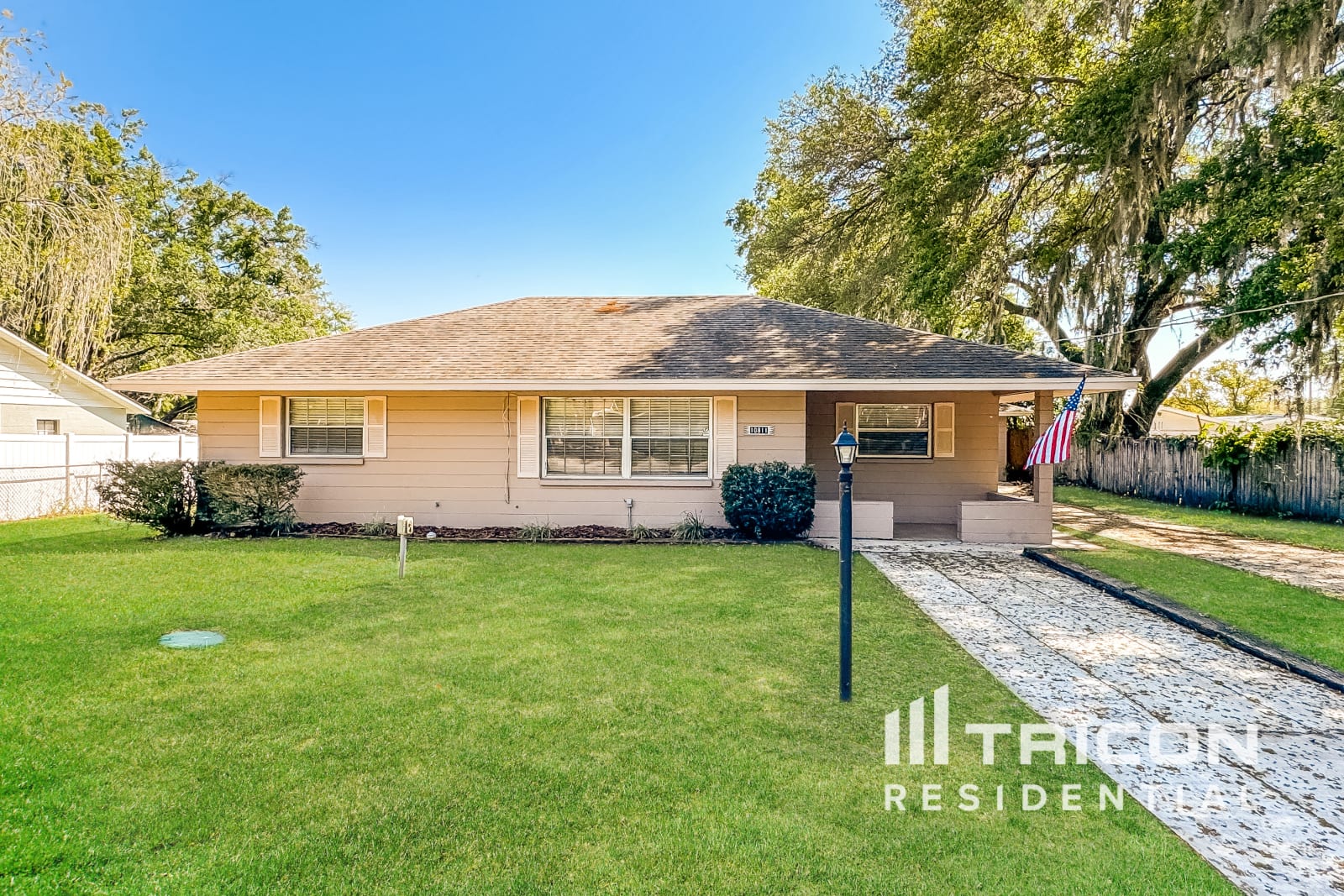 10811 La Vista Loop Riverview FL
