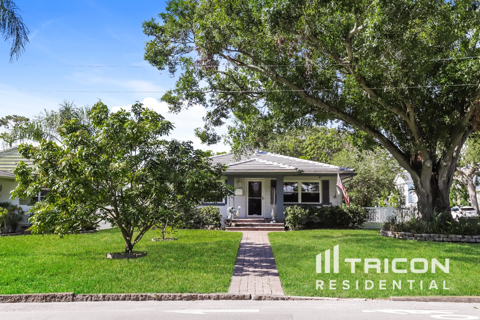 1146 30Th Avenue N St Petersburg FL
