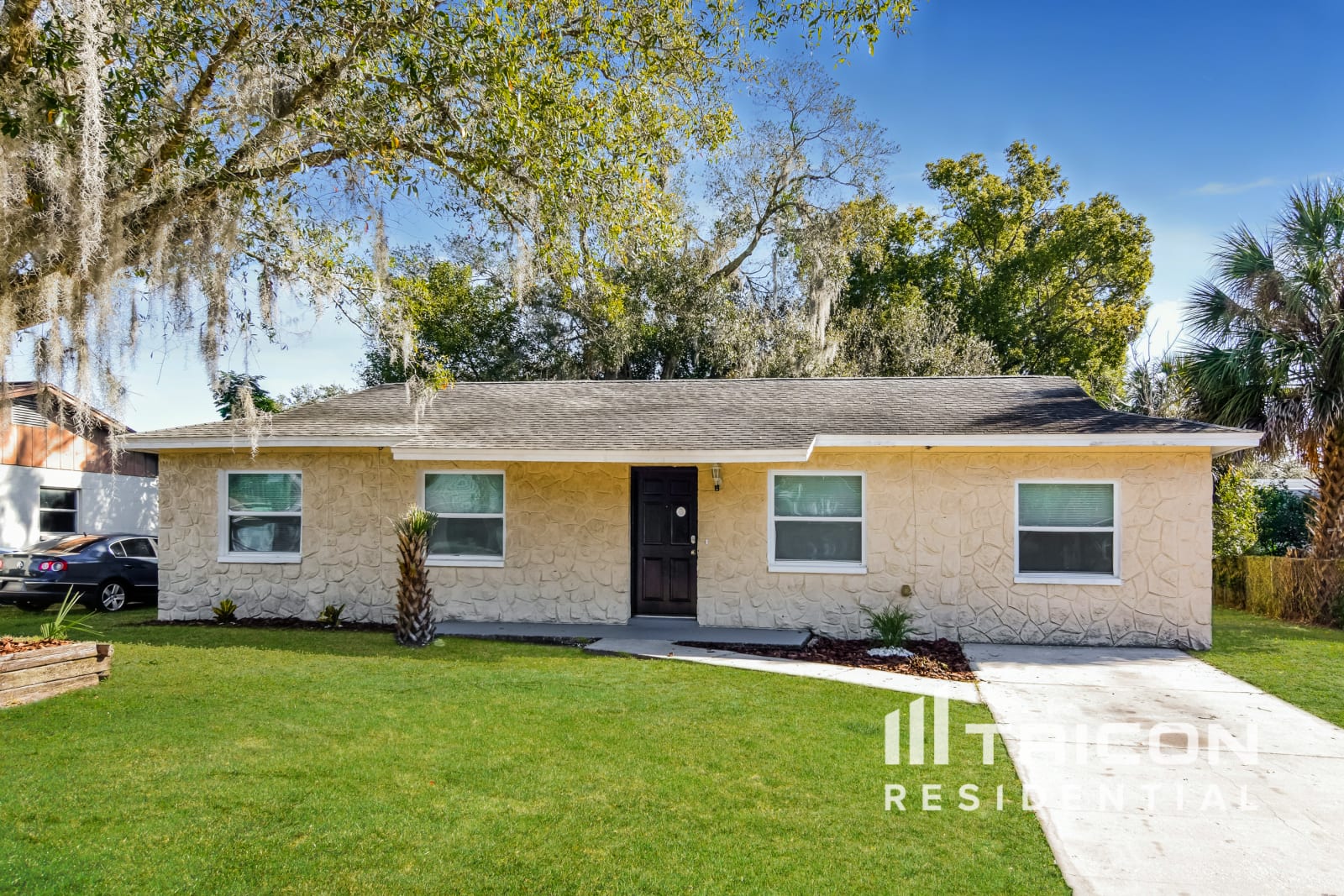 1218 Windsor Circle Brandon FL