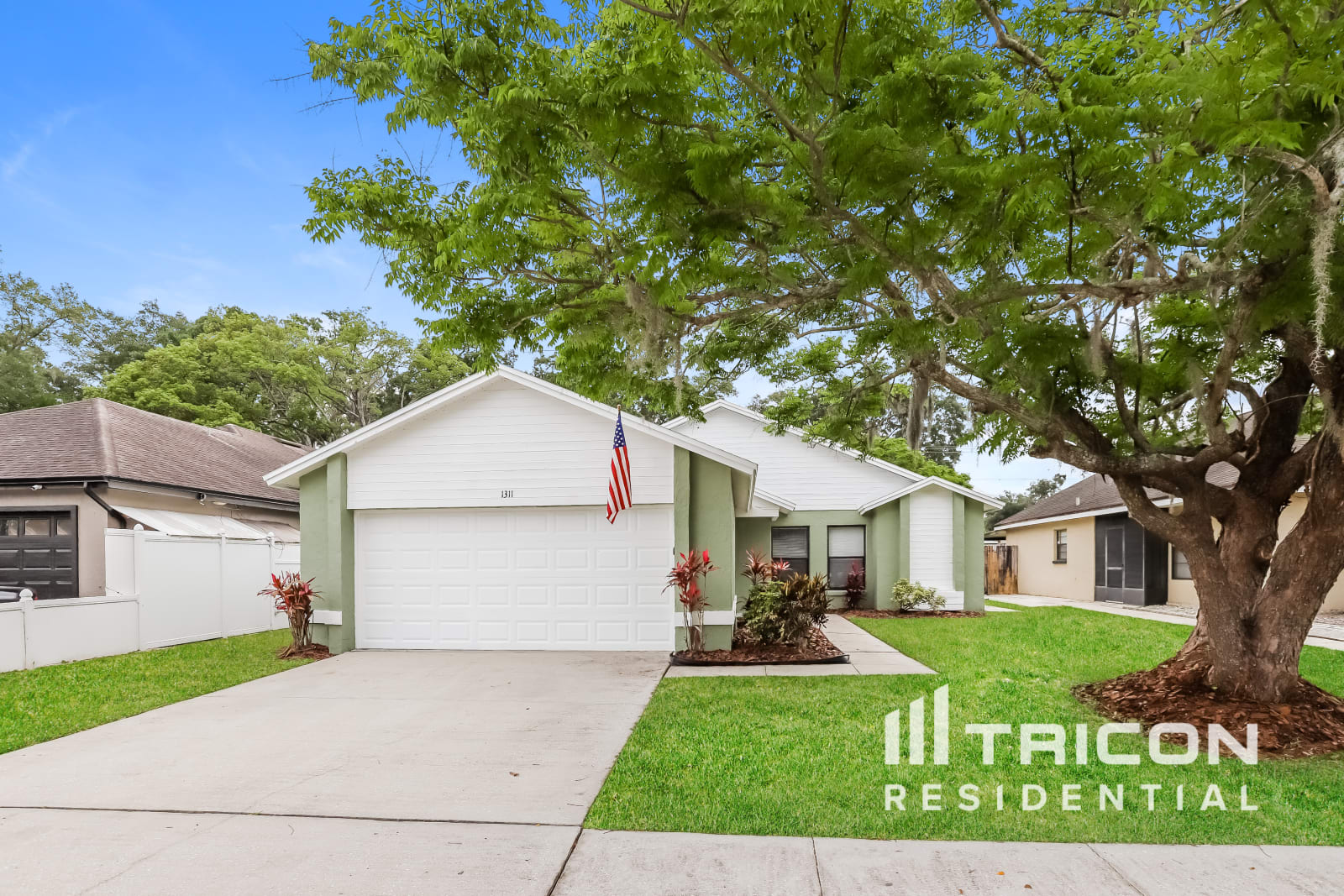 1311 Hatch Place Valrico FL