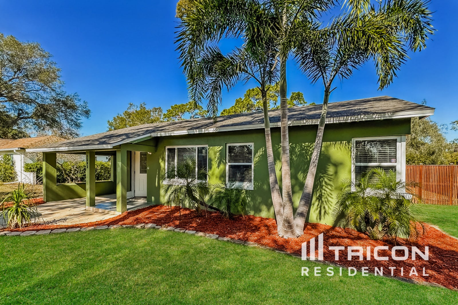 1362 Admiral Woodson Lane Clearwater FL