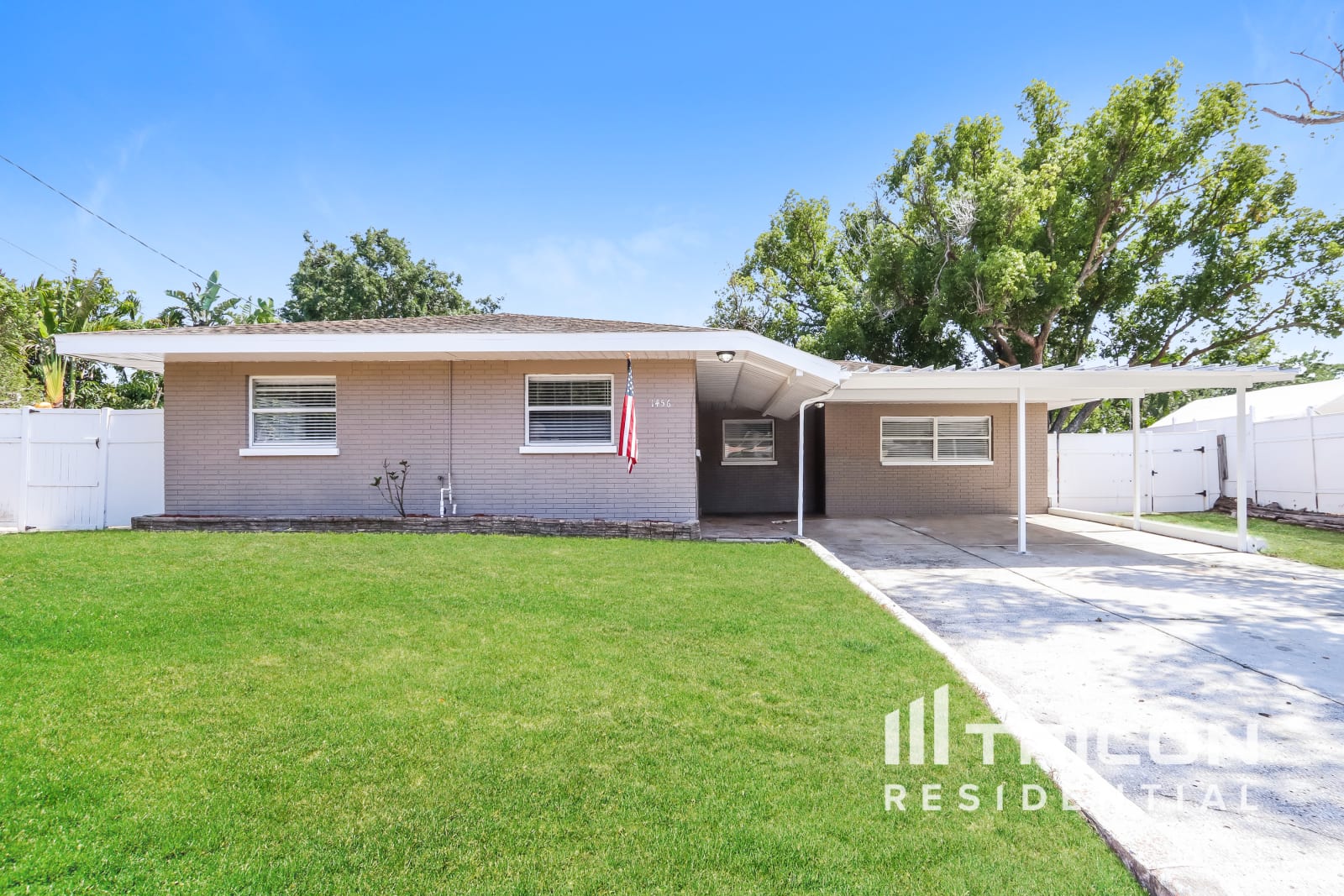 1456 Lakeview Drive Tarpon Springs FL