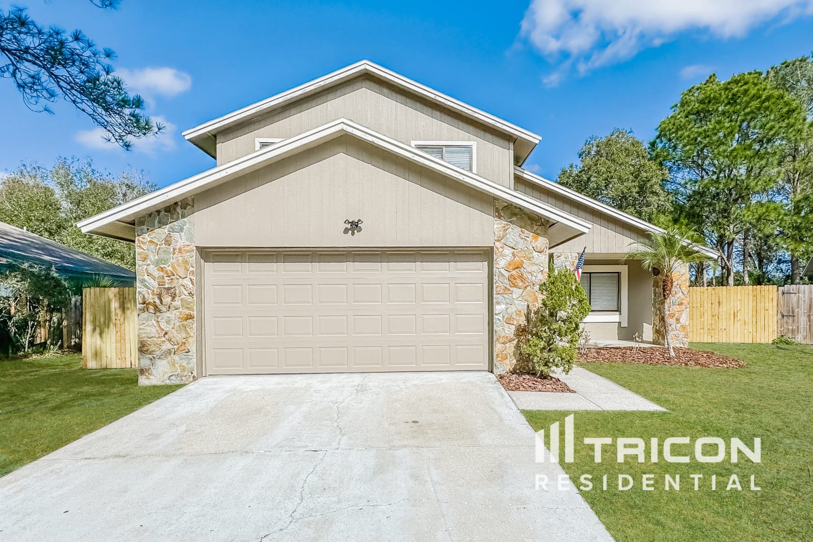 16137 Ravendale Drive Tampa FL