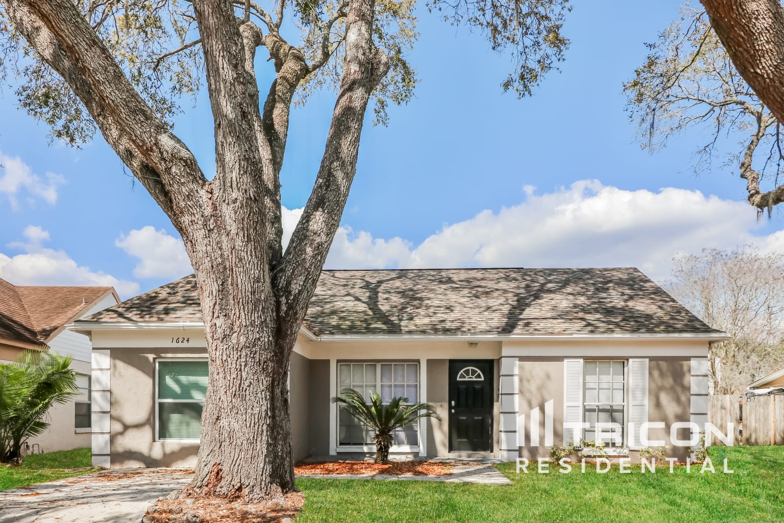 1624 Crossridge Drive Brandon FL