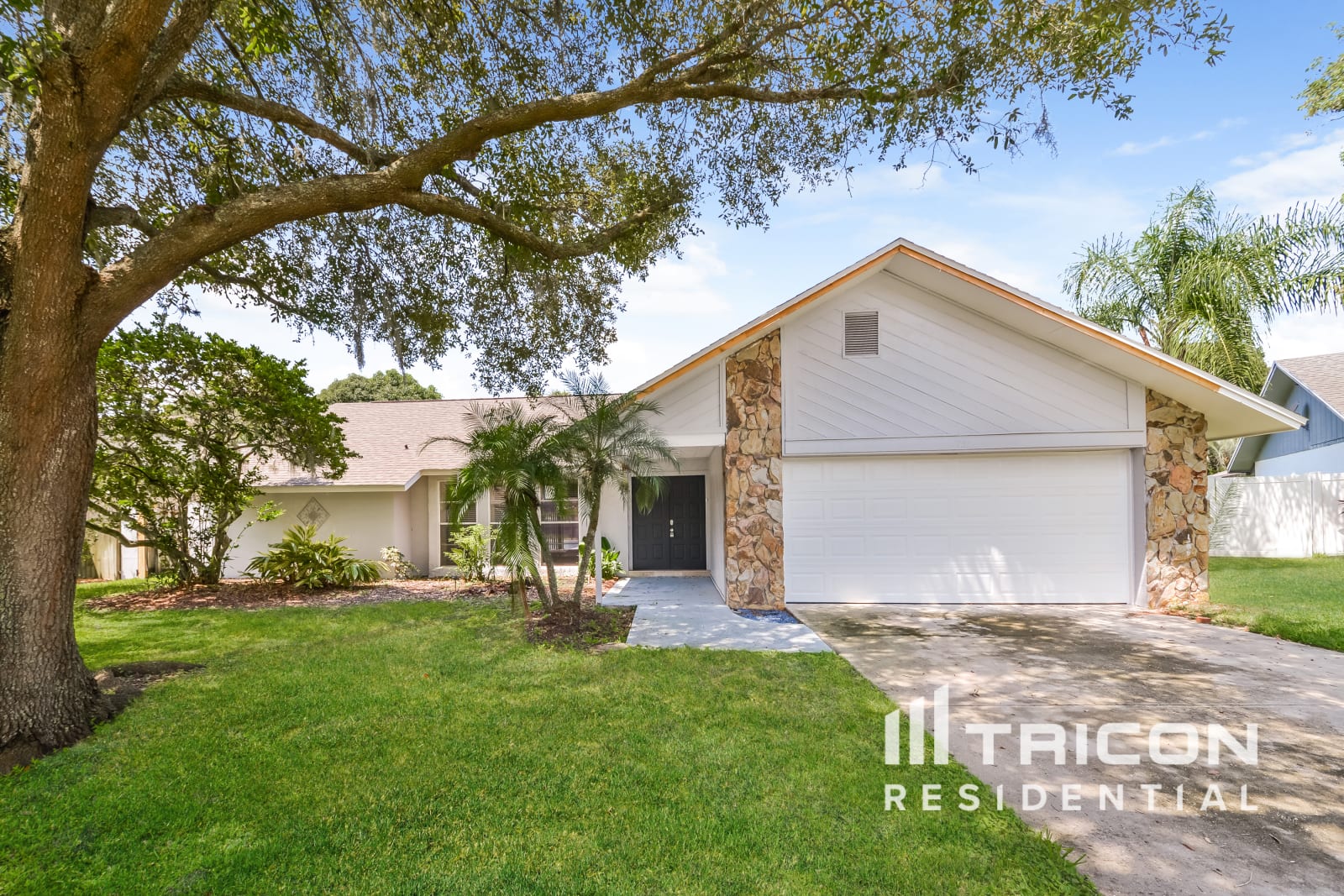 1751 Shady Leaf Drive Valrico FL