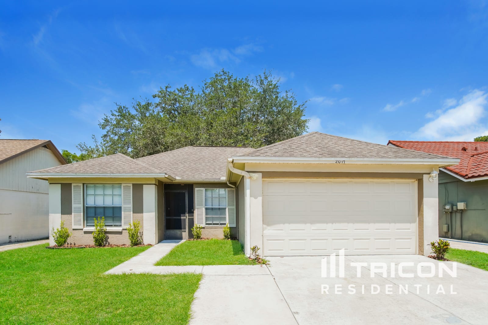 2017 Rudder Drive Valrico FL