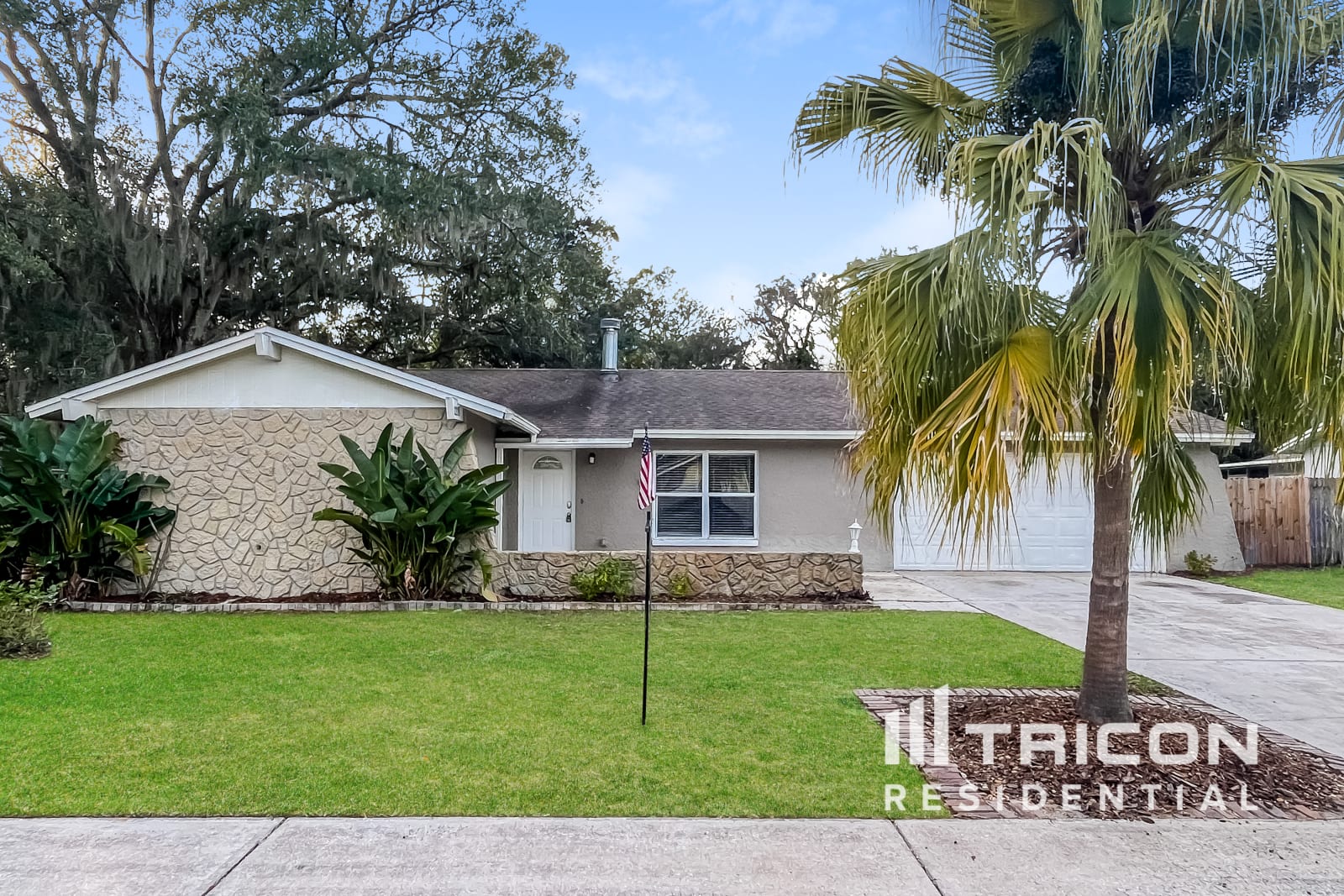 2218 Village Court Brandon FL