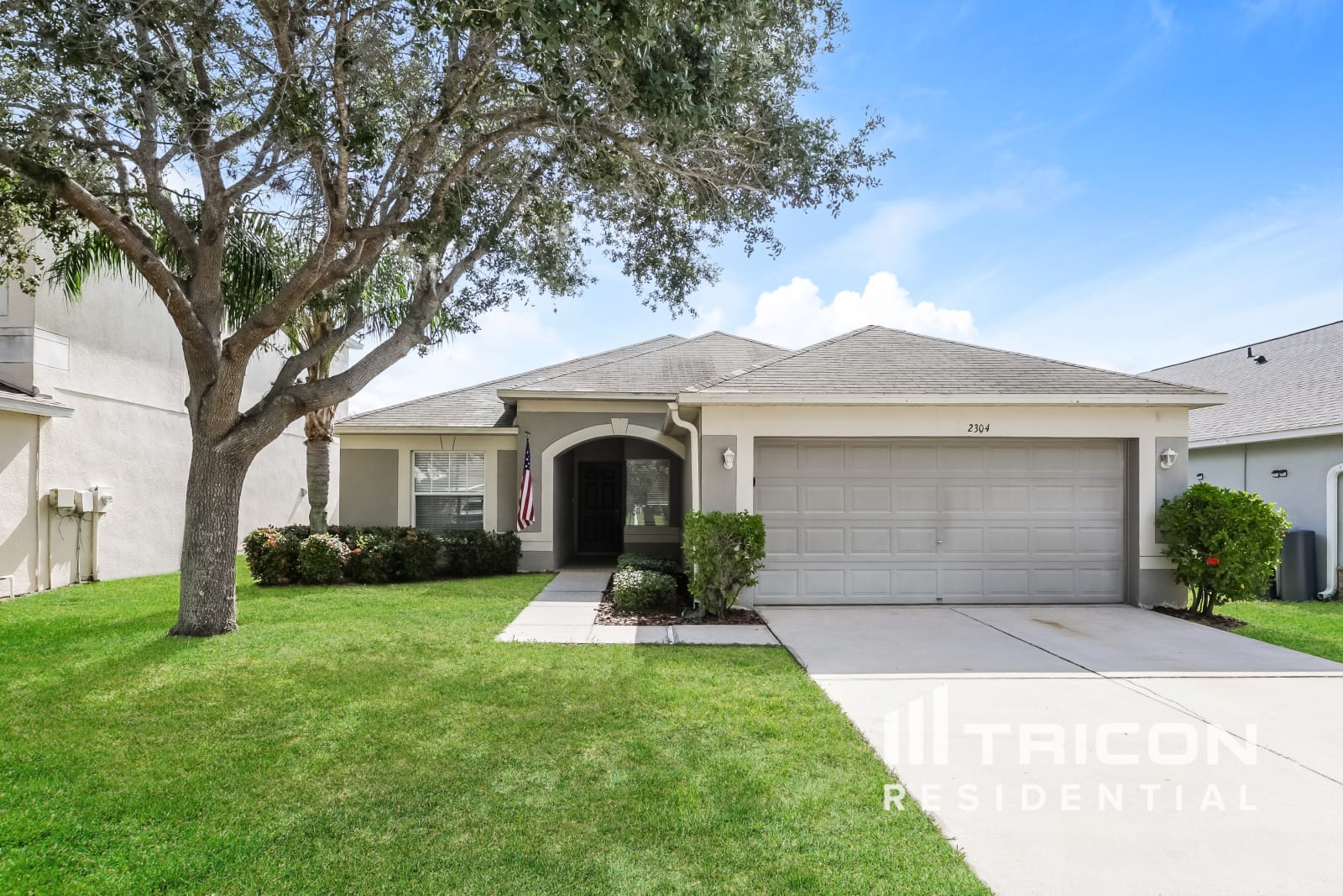 2304 Roanoke Springs Drive Ruskin FL