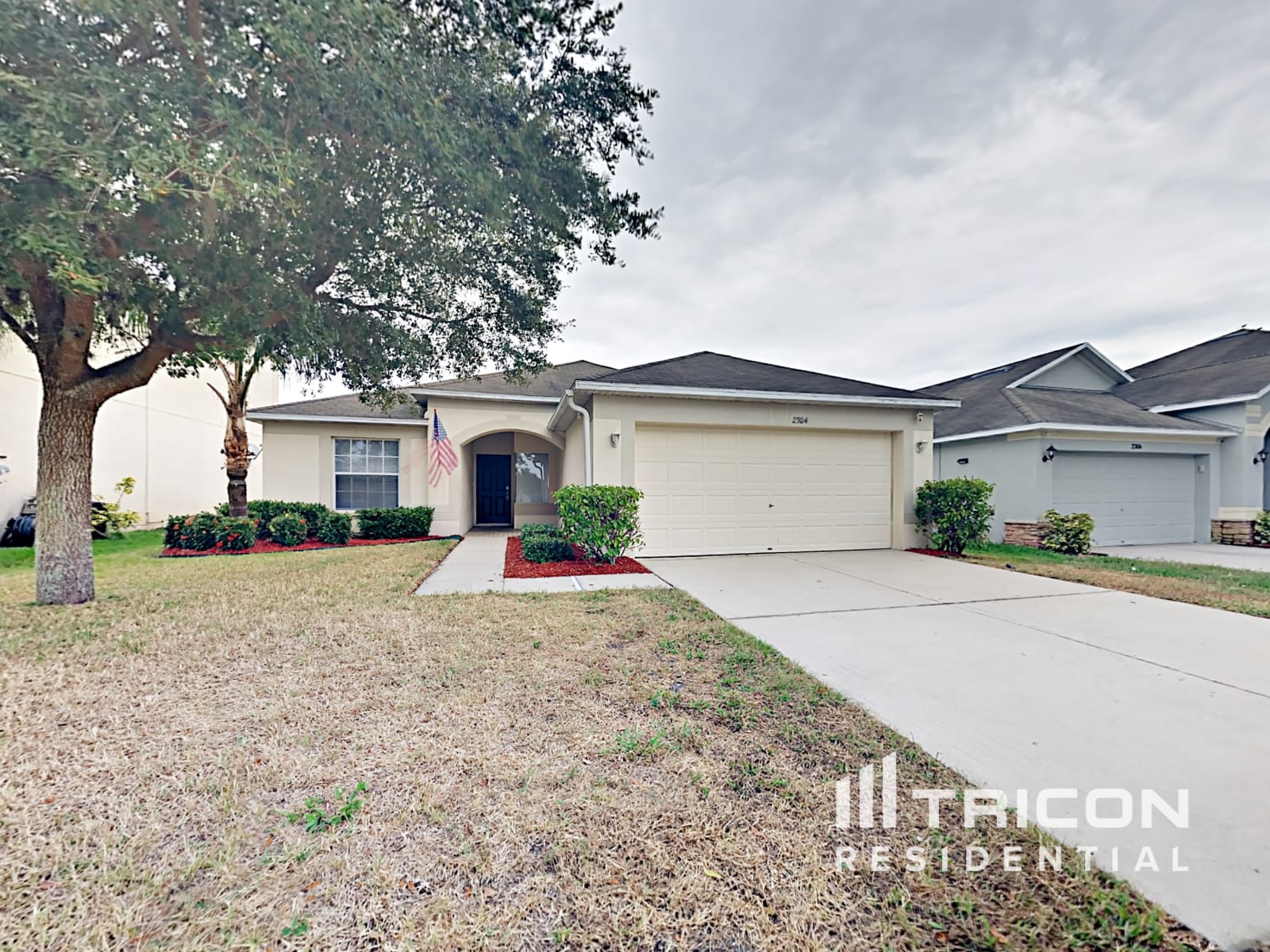 2304 Roanoke Springs Drive Ruskin FL