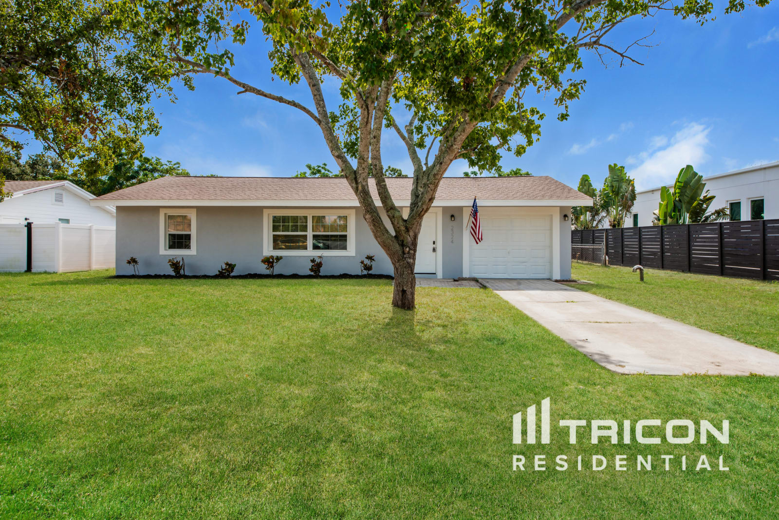 2324 Bougainvillea Street Sarasota FL