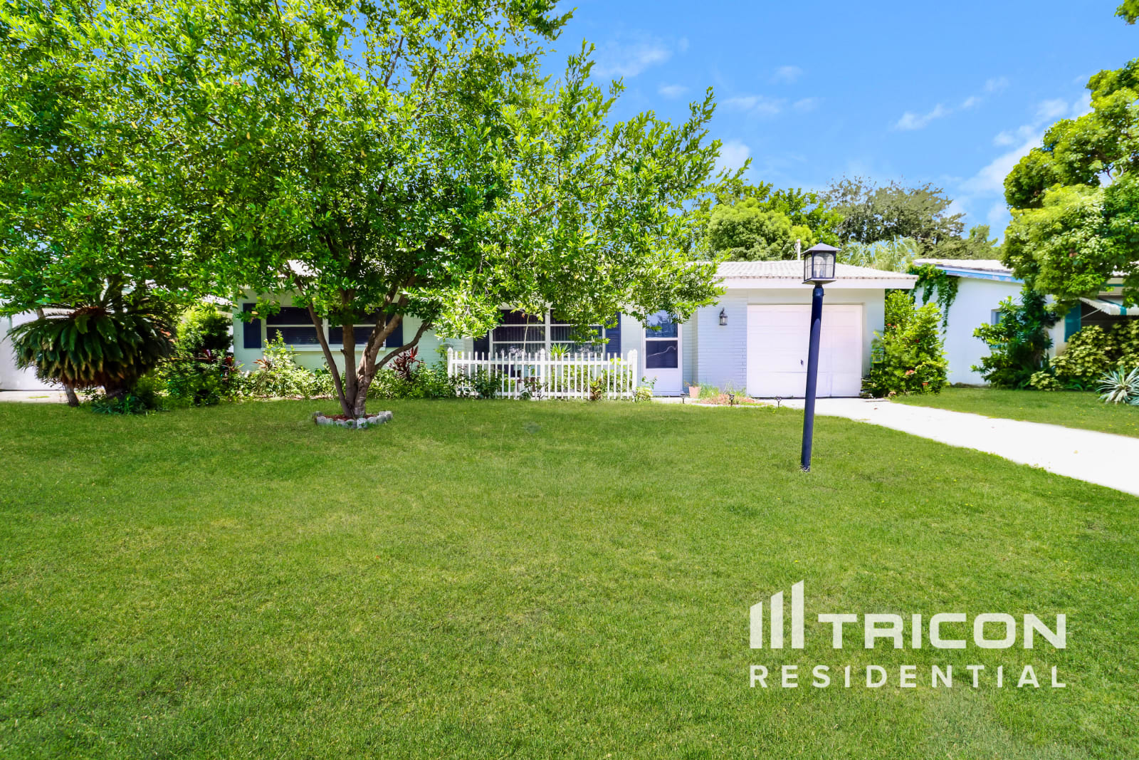 2336 Black Oak Lane Clearwater FL