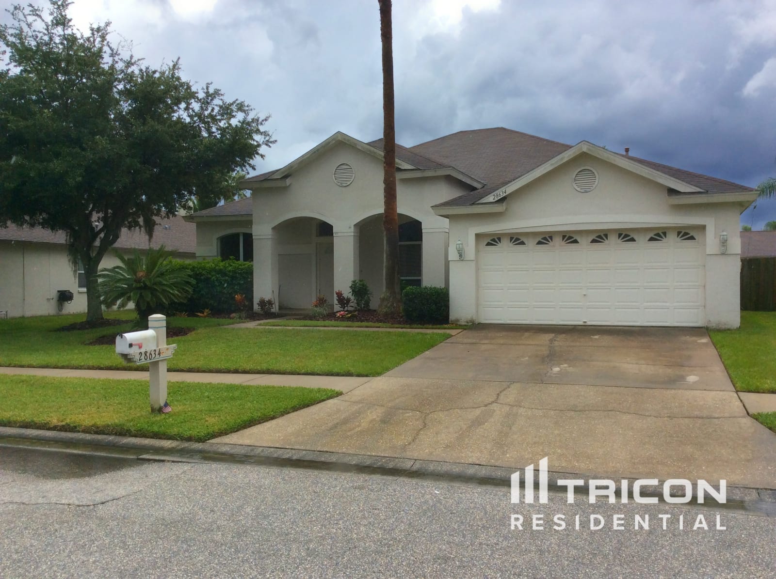 28634 Hanging Moss Loop Wesley Chapel FL