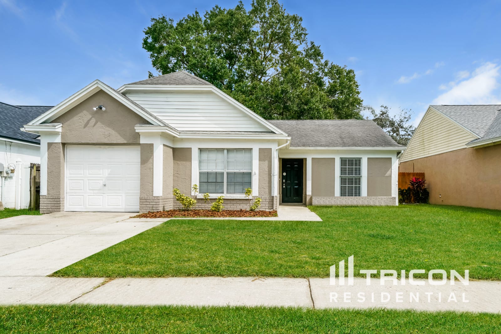 309 Regal Park Drive Valrico FL