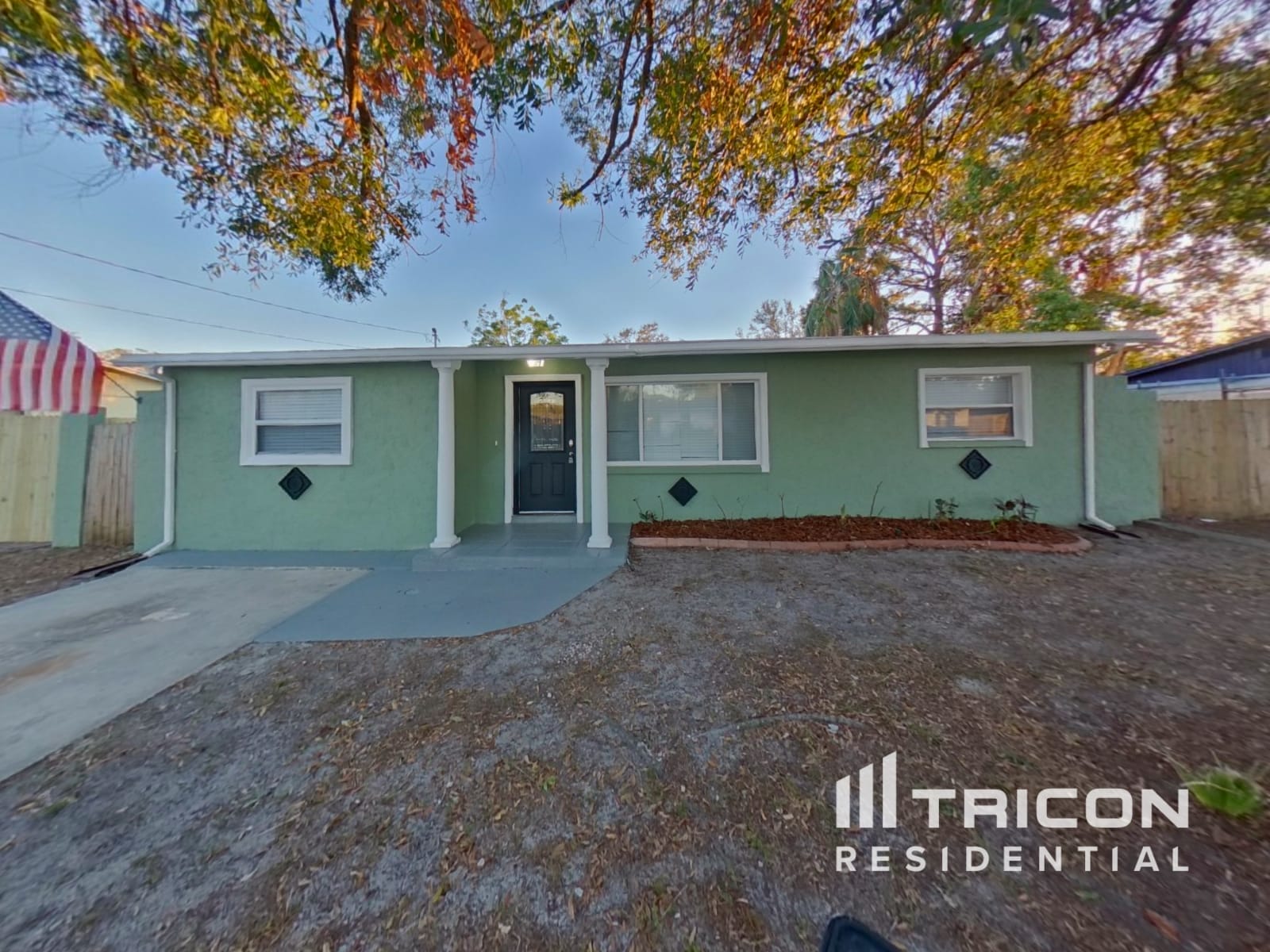 3210 W Tyson Avenue Tampa FL