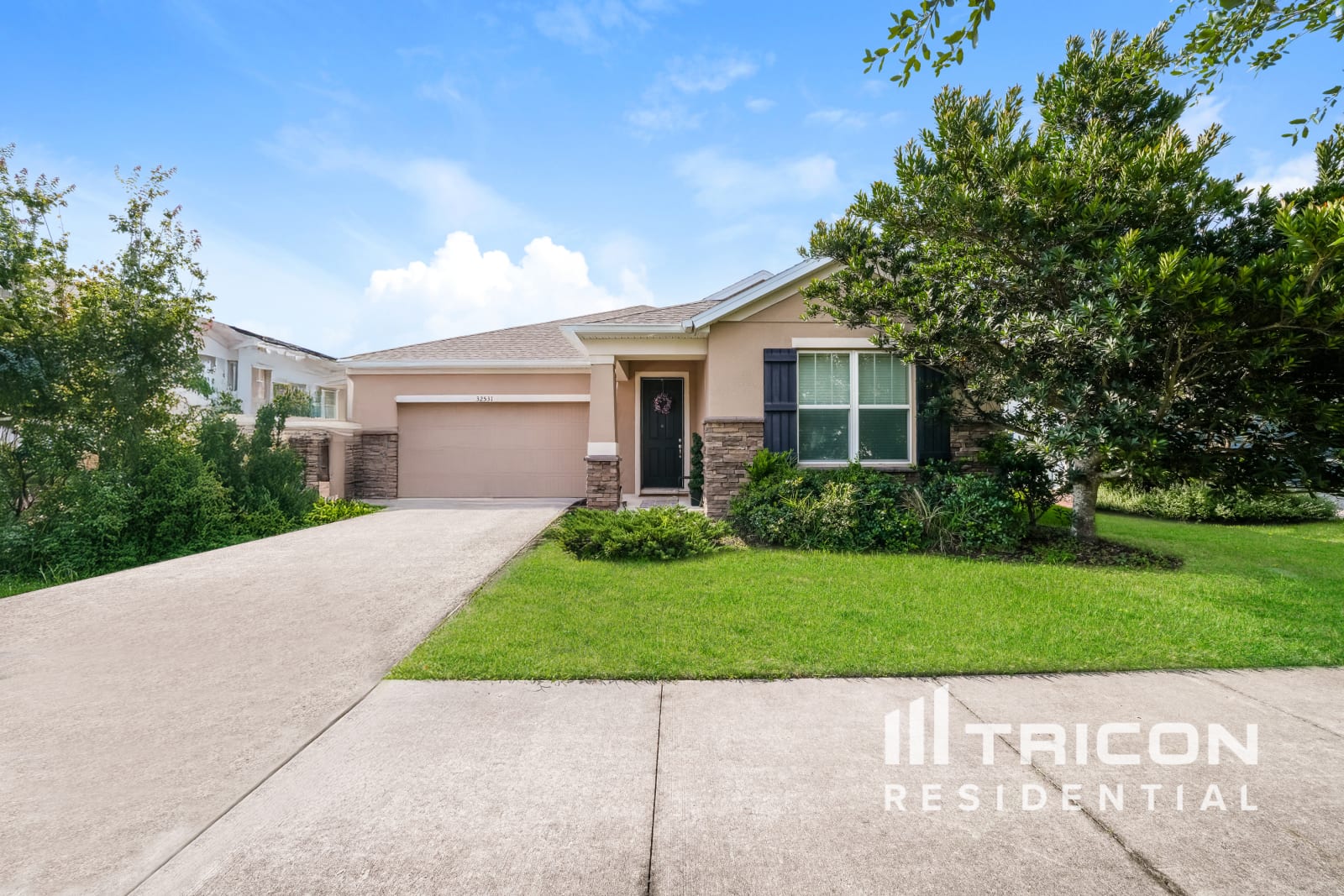 32531 Harmony Oaks Dr Wesley Chapel FL