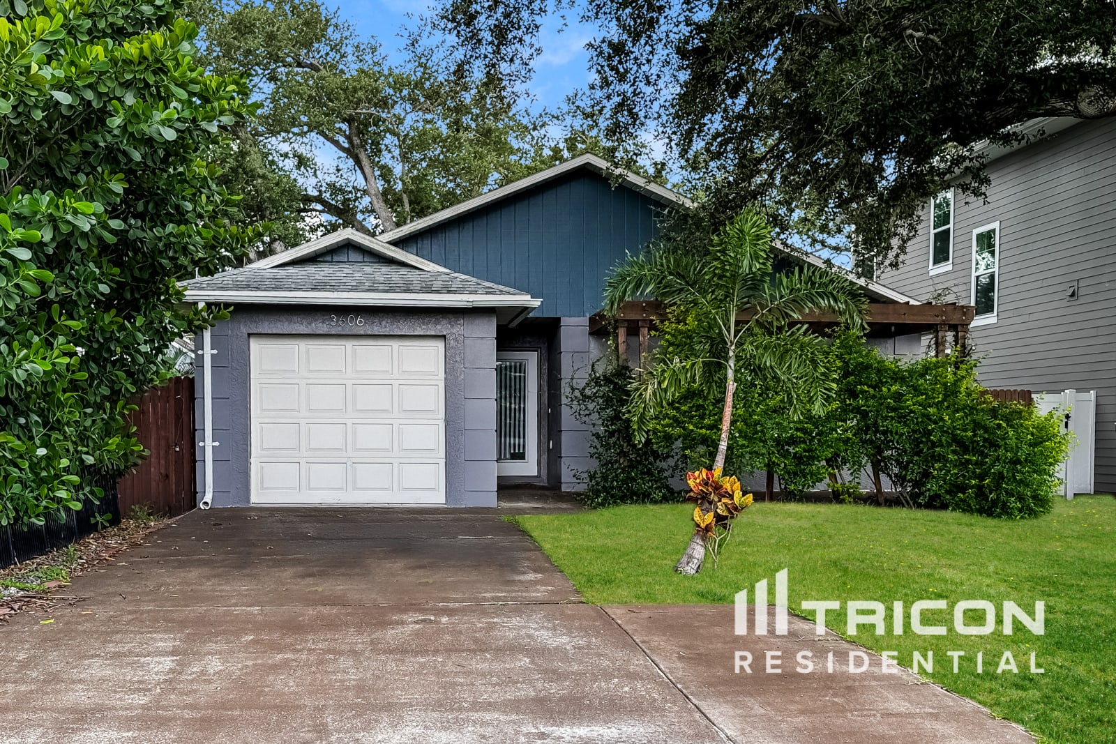 3606 W Iowa Avenue Tampa FL