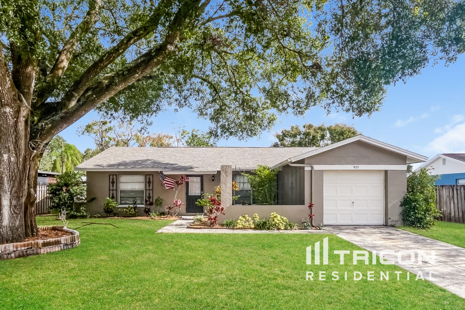 405 Silver Hill Drive Valrico FL