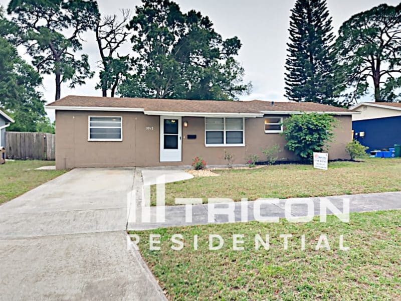 5912 92nd Avenue N Pinellas Park FL