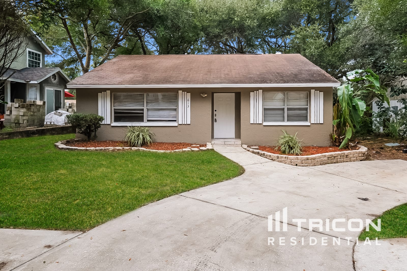 613 Boston Street Tarpon Springs FL