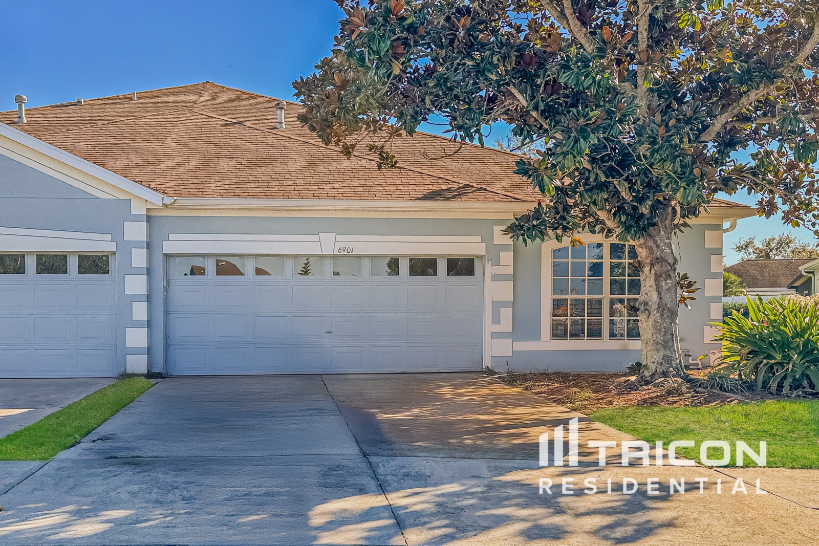 6901 Surrey Hill Place Apollo Beach FL