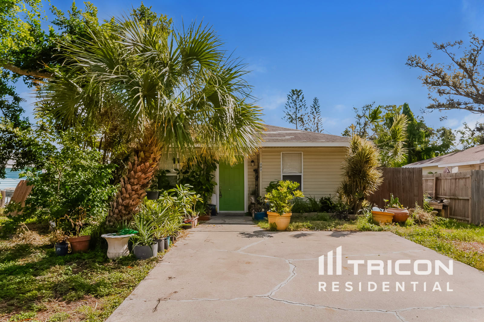 808 4Th Avenue W Palmetto FL