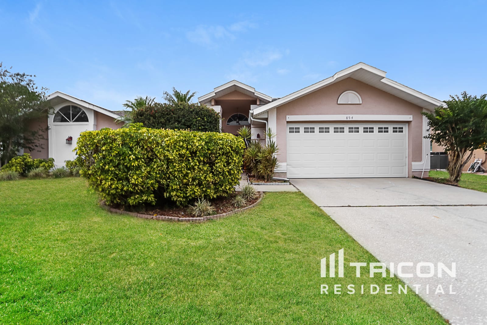 854 Christina Circle Oldsmar FL