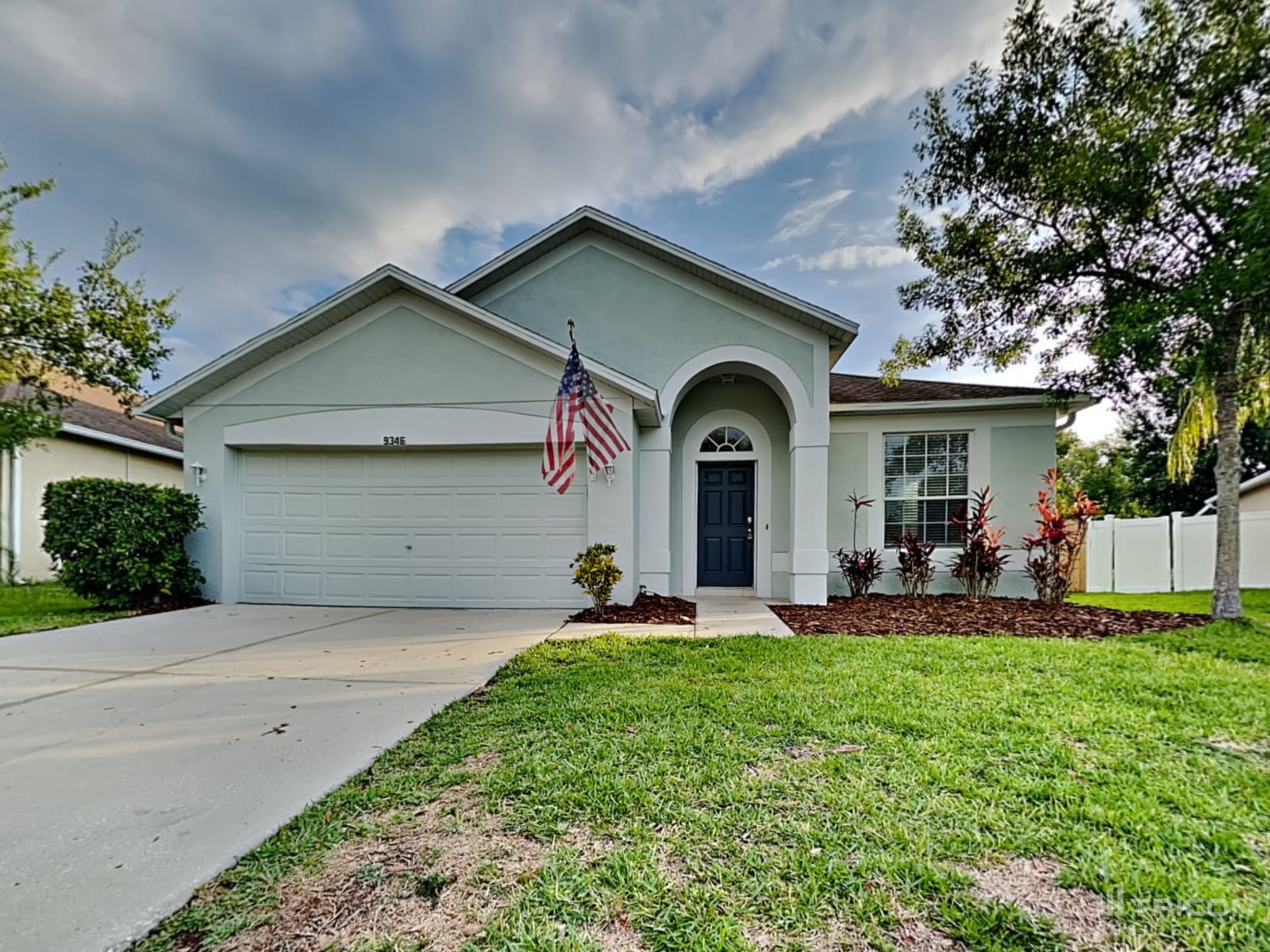 9346 Black Thorn Loop Land O Lakes FL