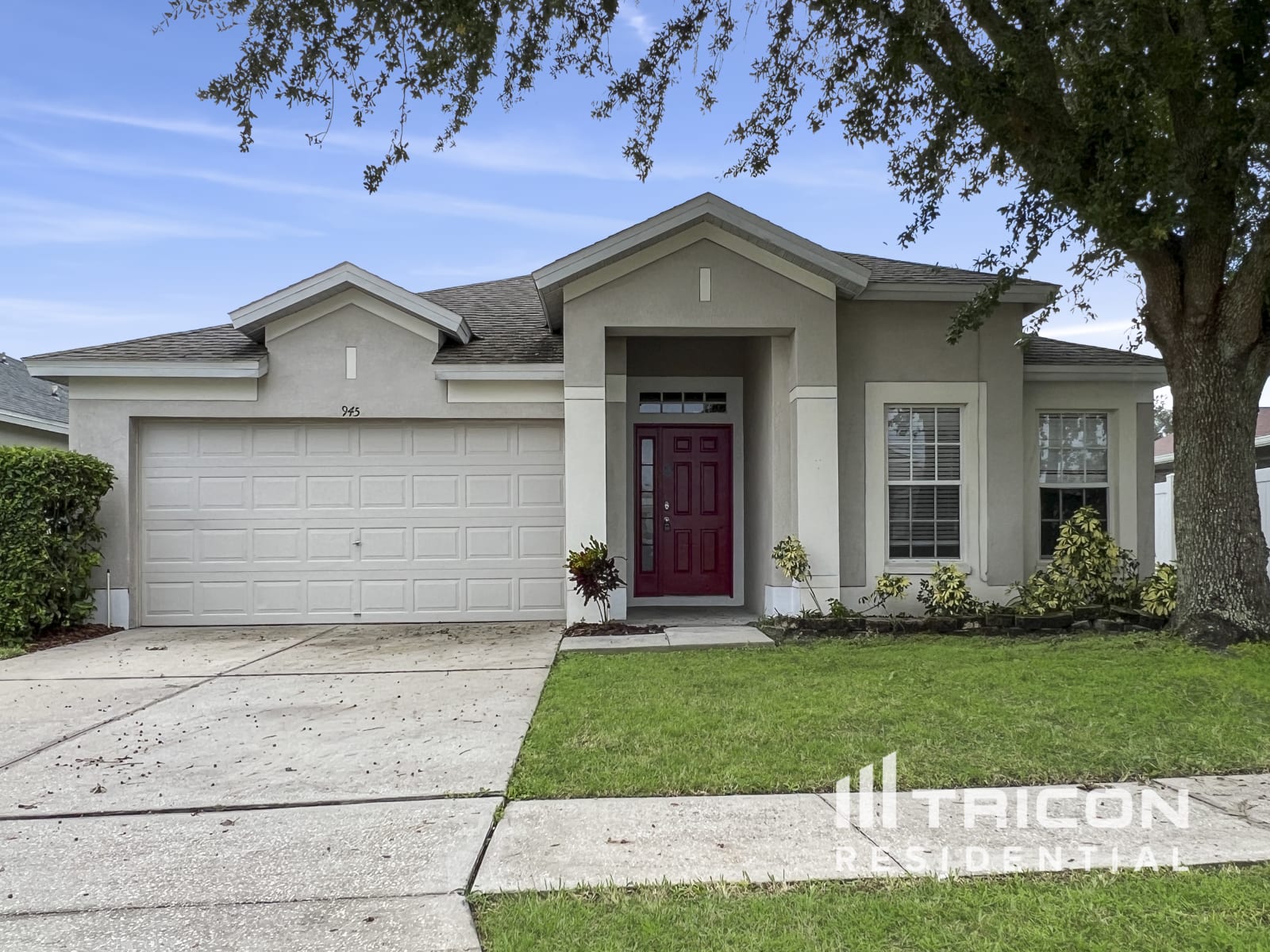 945 Ridge Haven Drive Brandon FL