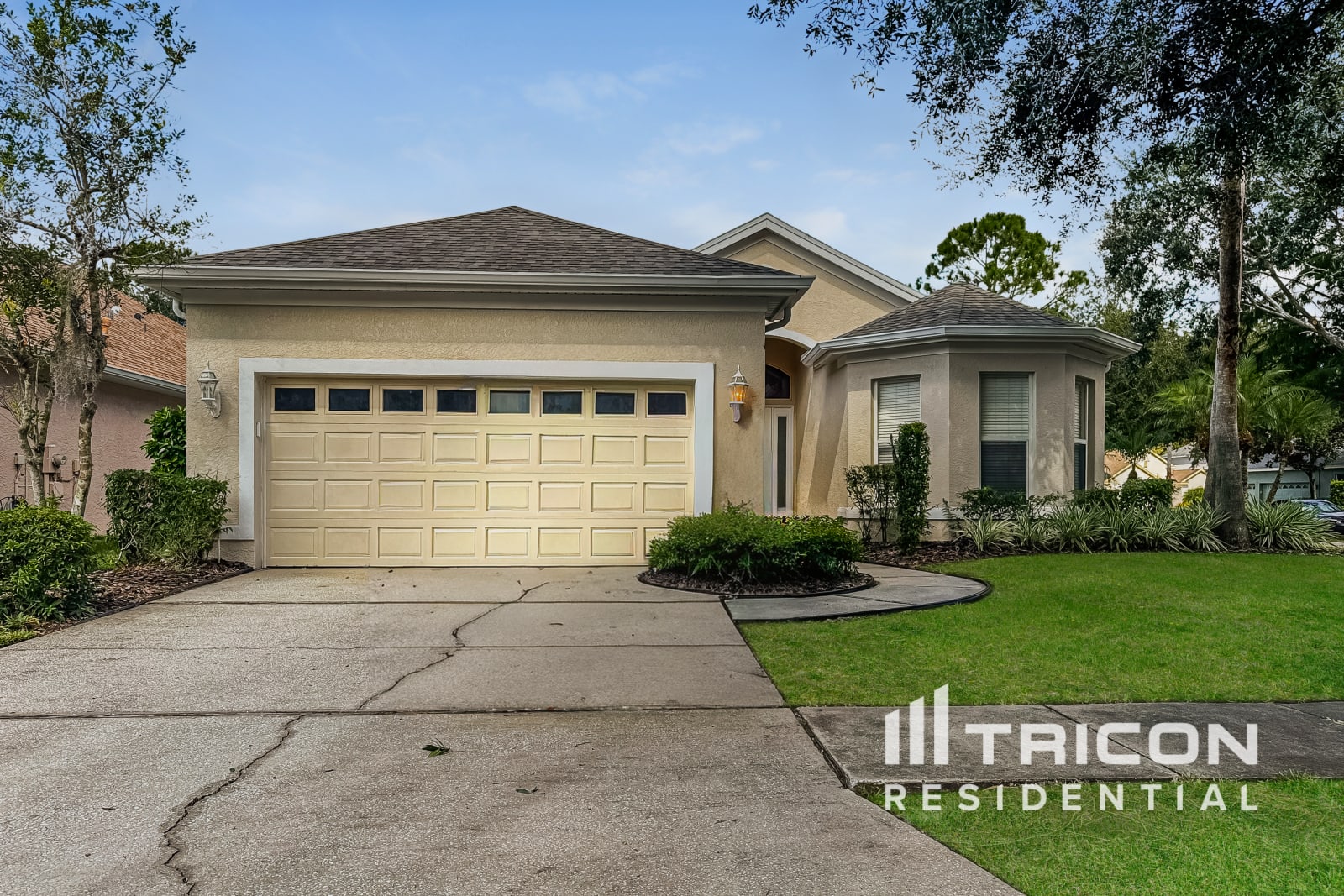 9614 Greenpointe Dr Tampa FL