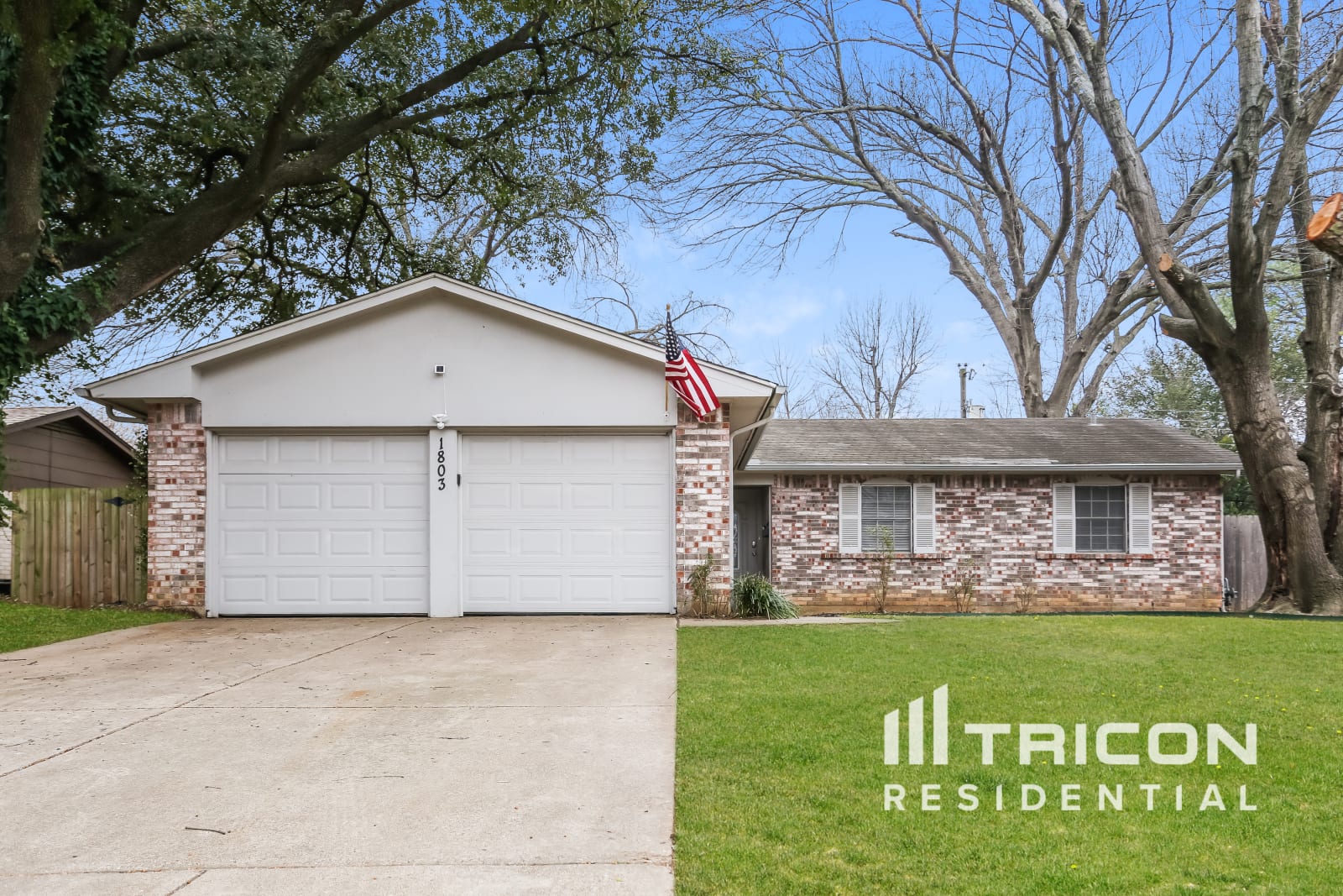 1803 Westcrest Drive Arlington TX